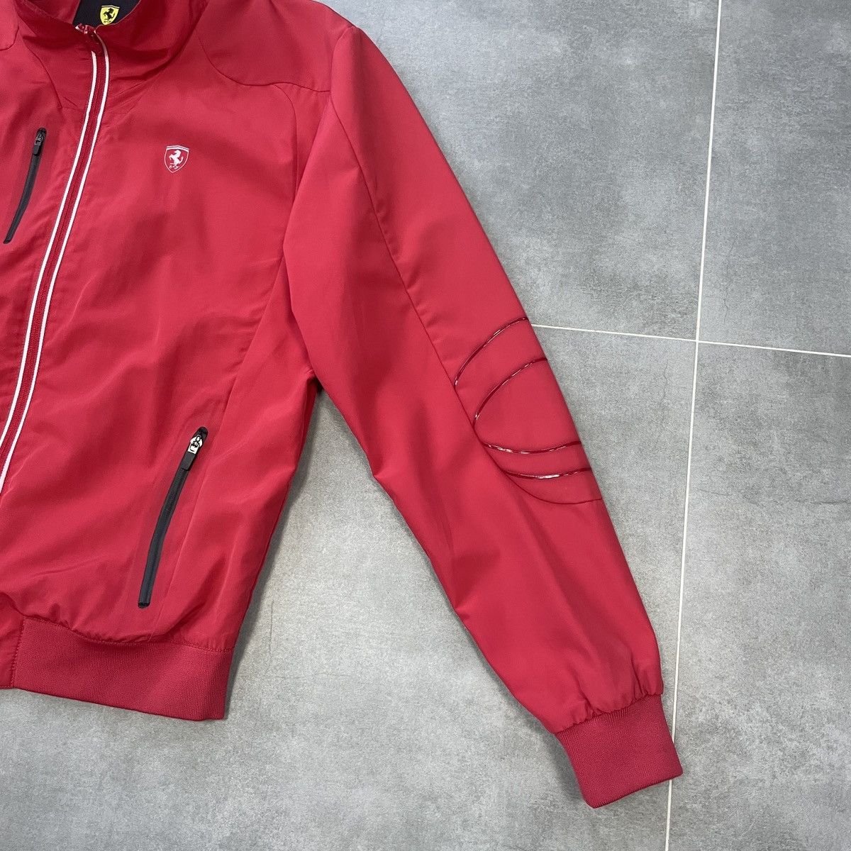 Ferrari Ferrari Formula One 1 Club Jacket Size XL Size US XL / EU 56 / 4 - 7 Thumbnail