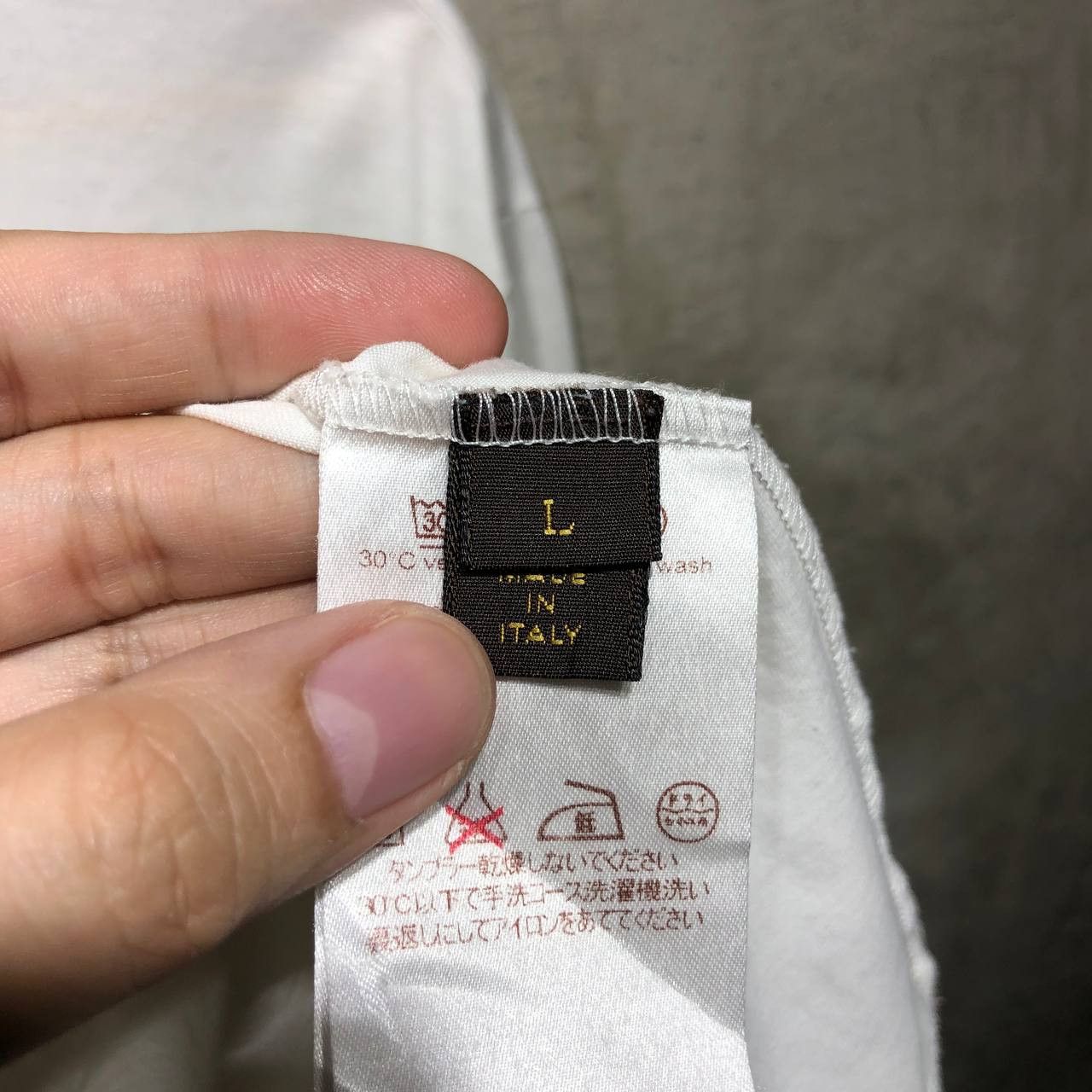 Louis Vuitton Louis Vuitton Rhino Embroidered Tee Size US M / EU 48-50 / 2 - 8 Thumbnail