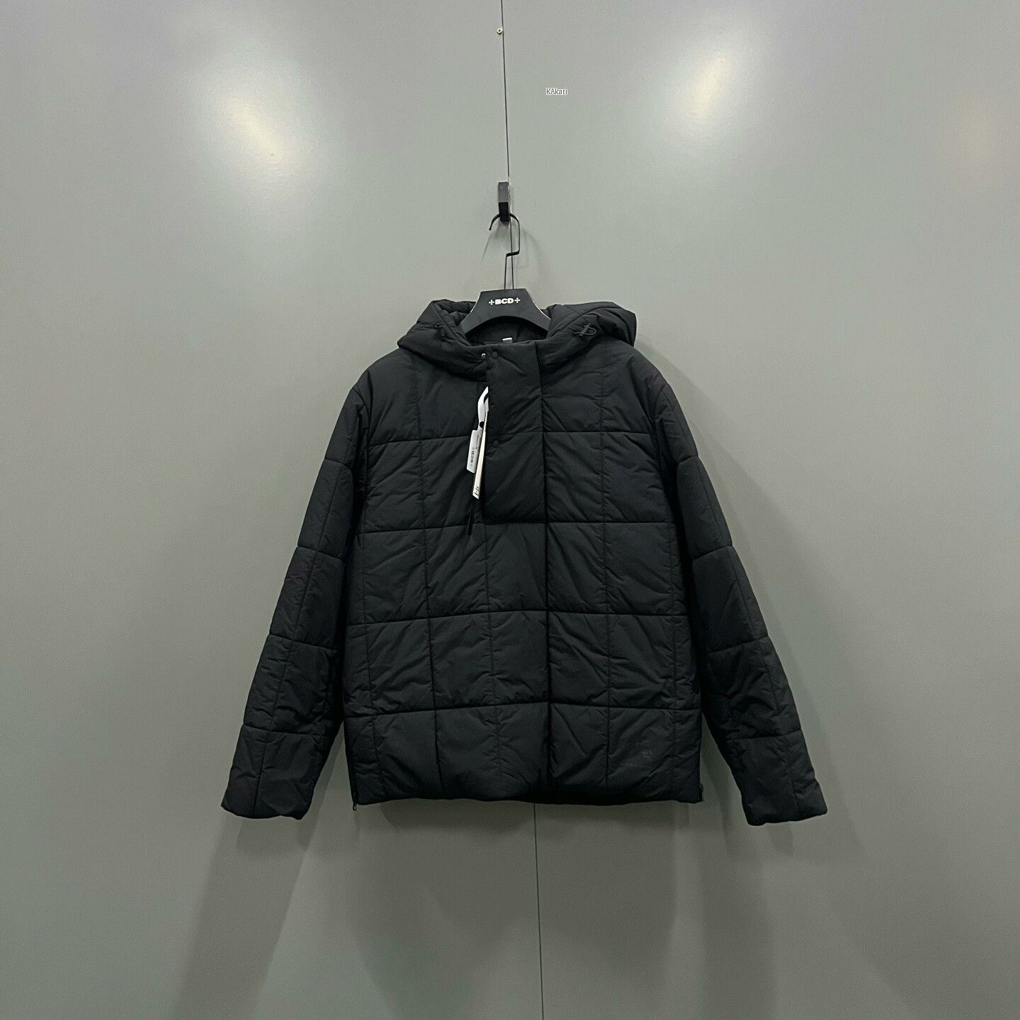 Burberry Burberry Black Embossed Half-Zip Hooded Jacket Size US M / EU 48-50 / 2 - 1 Thumbnail