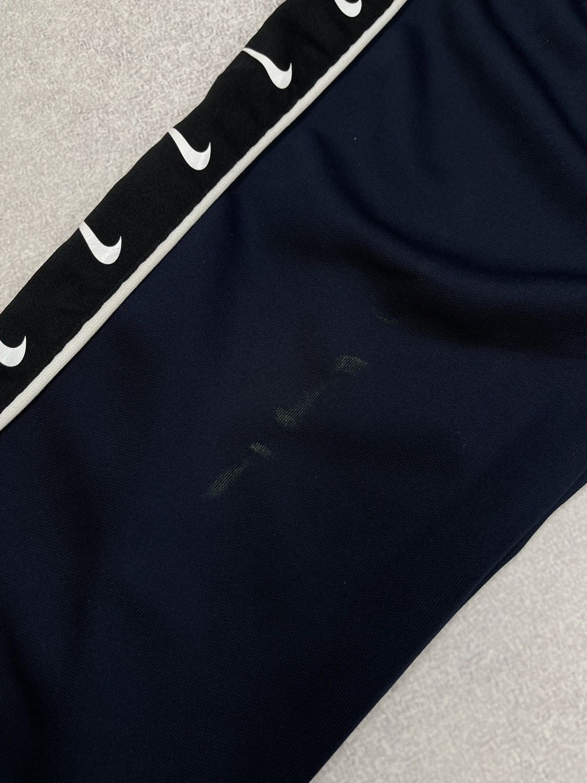 Nike Mens Nike Multilogo Swoosh Navy Sweatpants Lampas Size US 30 / EU 46 - 9 Thumbnail