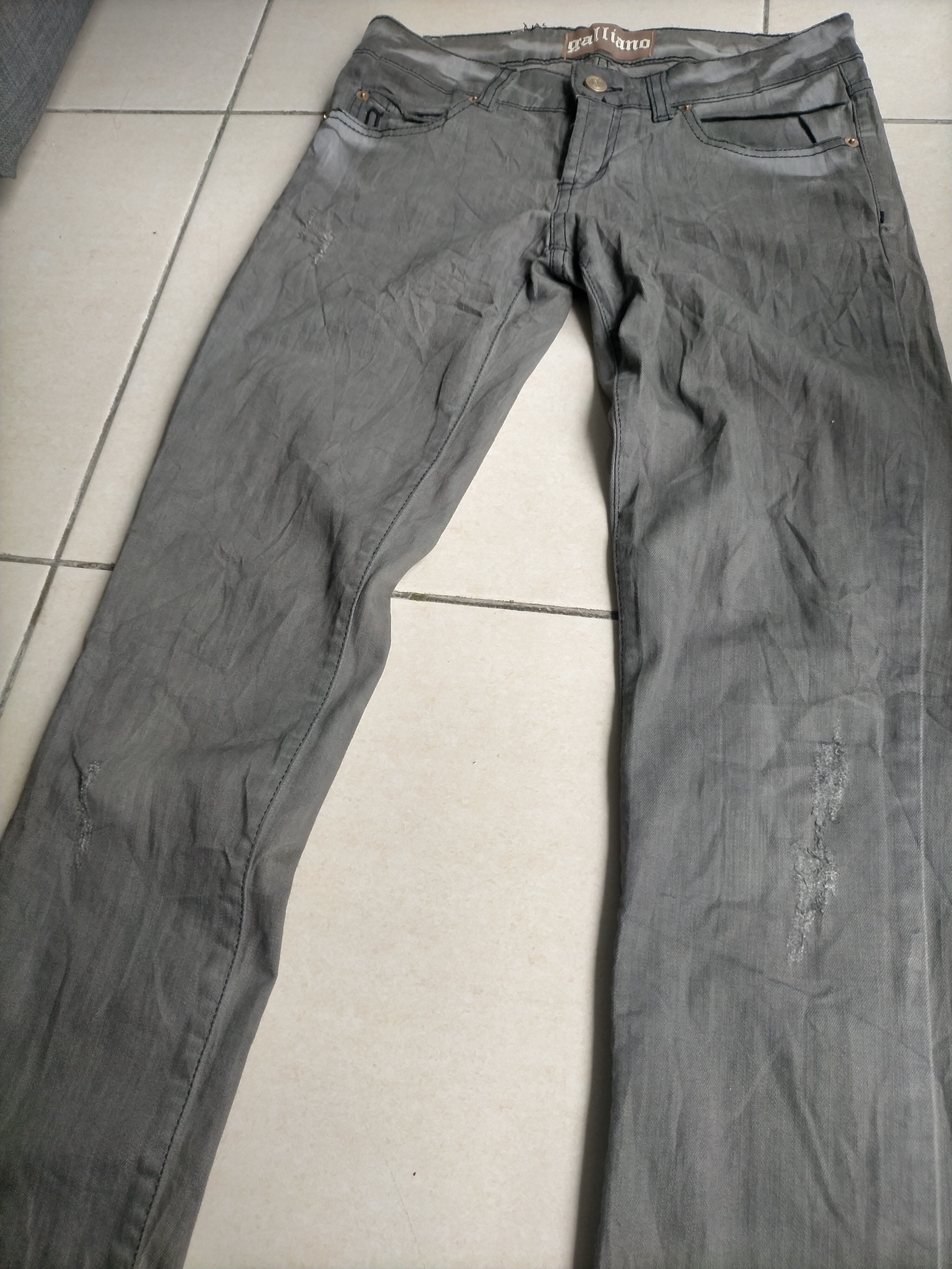 John Galliano John Galliano Distressed Jeans Size US 29 - 3 Thumbnail