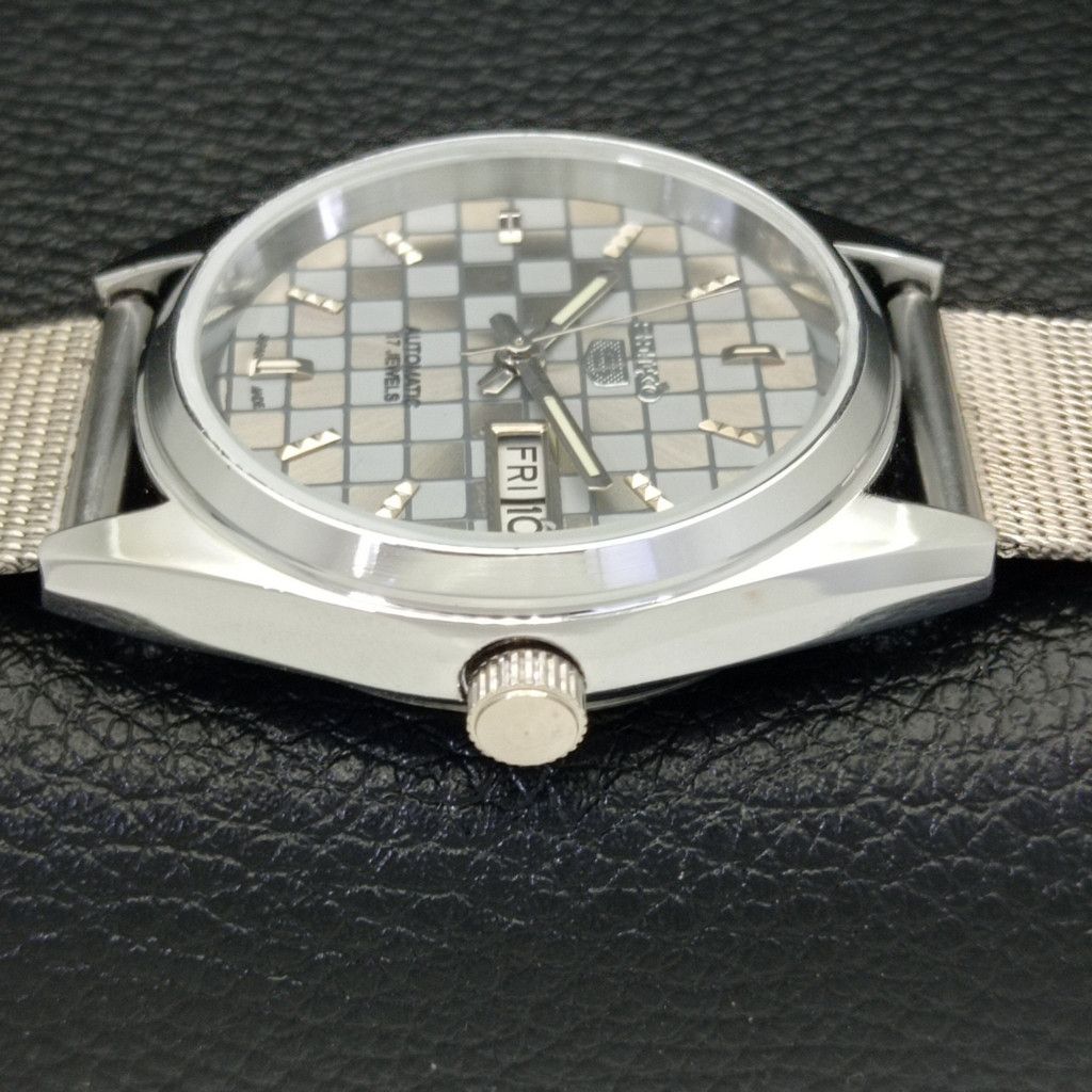 Seiko REFURBISHED VINTAGE SEIKO 5 AUTO JAPAN MENS WATCH a440232 Size 38 - 4 Thumbnail