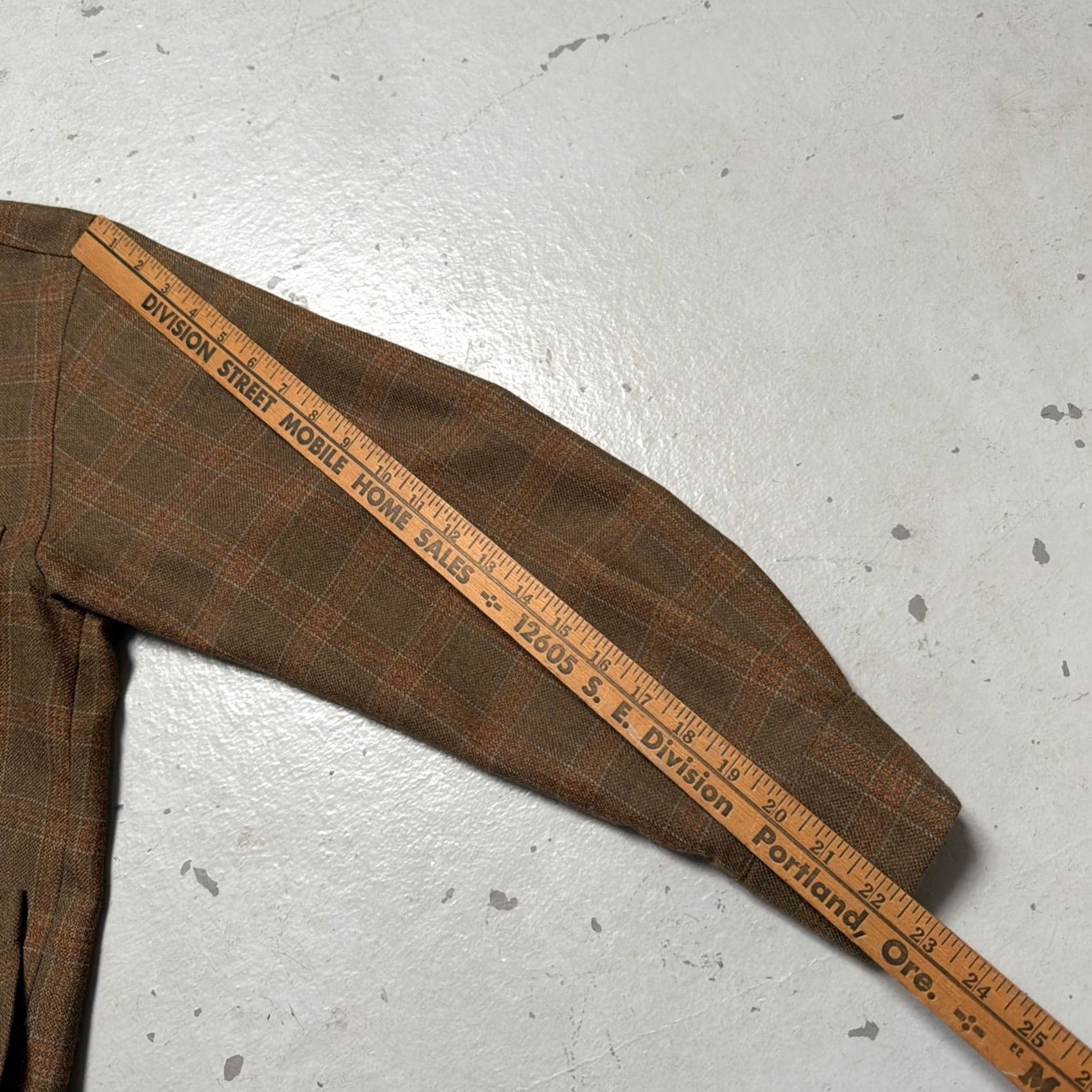 Joseph C. Joseph NY Wool Plaid Flannel Button-Up Shirt M Unisex Adults Long Sleeve Brown USA Vintage Size US M / EU 48-50 / 2 - 6 Thumbnail