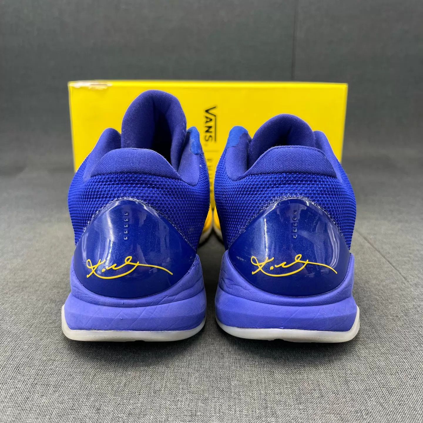 Nike zk5 5-time Champion blue/yellow worn collar repair 45 Size US 12 / EU 45 - 5 Thumbnail