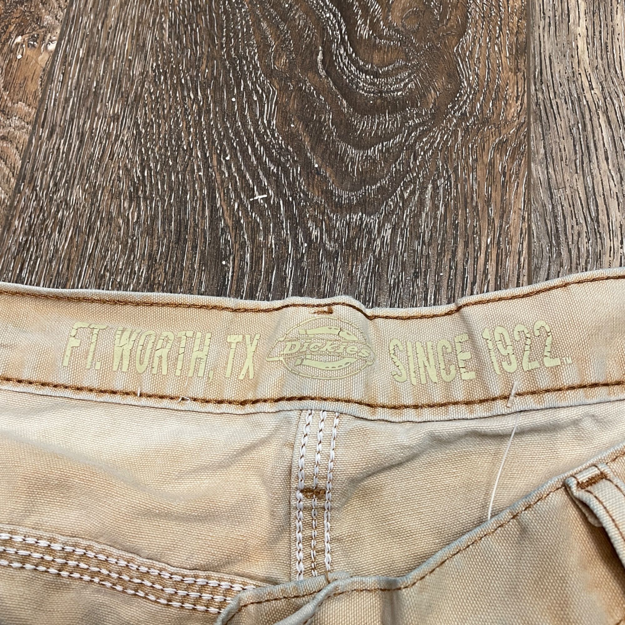 Dickies 36” - Dickies Tan Cargo Shorts Size US 36 / EU 52 - 5 Thumbnail