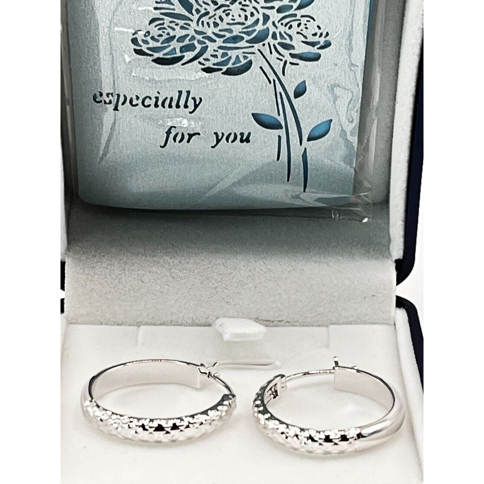 The Unbranded Brand 925 Sterling Silver Hoop ETCHED Earrings NIB 6G Size ONE SIZE - 1 Thumbnail