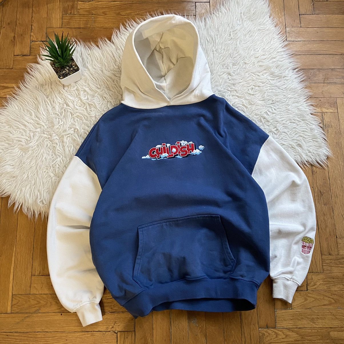 CHILDS 📌 Vintage Baggy Childish Theme Park Skategang Hoodie Size US M / EU 48-50 / 2 - 1 Thumbnail