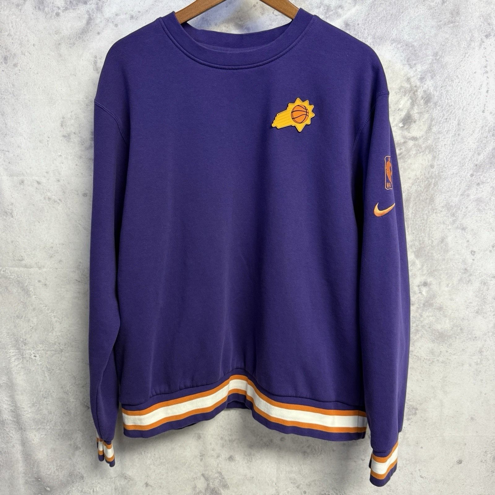 NBA × Nike Phoenix Suns Nike Sweatshirt Mens Large Purple Crew Neck NBA Size US L / EU 52-54 / 3 - 1 Thumbnail