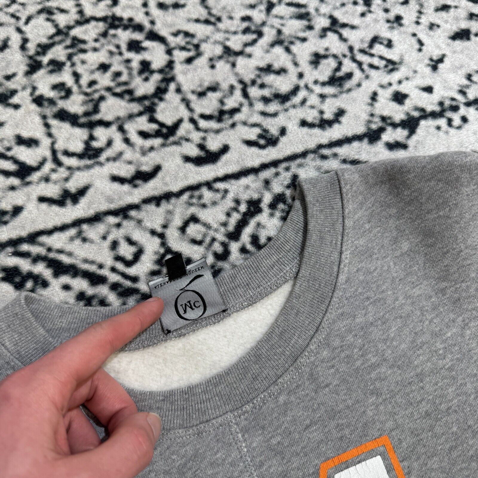 Alexander McQueen × Vintage Vintage Alexander McQueen Gray Cotton Crewneck Size XS MCQ Size US XS / EU 42 / 0 - 7 Thumbnail