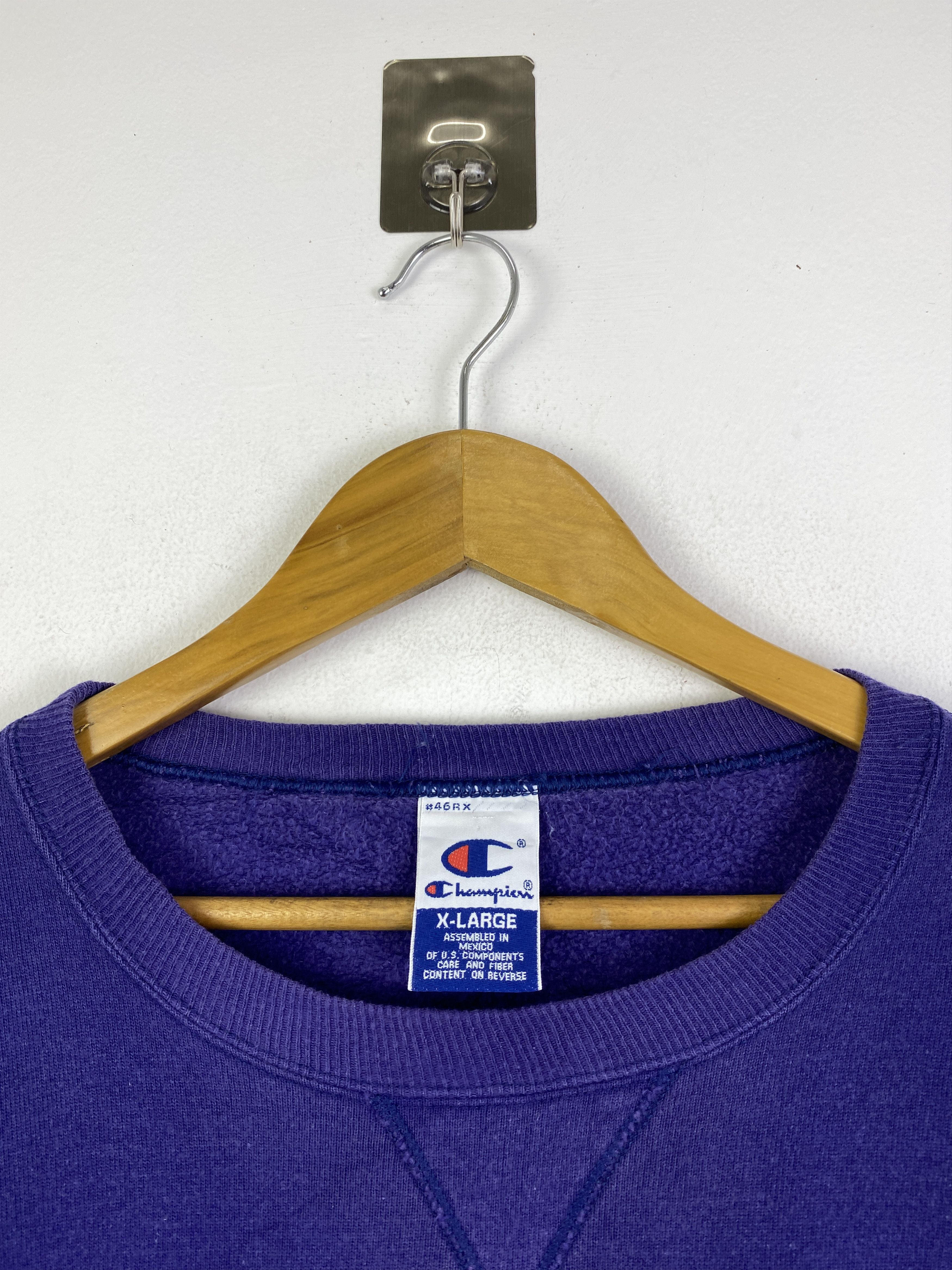 Champion Vintage Champion Plain Pullover Crewneck Sweatshirt SH0260 Size US XL / EU 56 / 4 - 9 Thumbnail