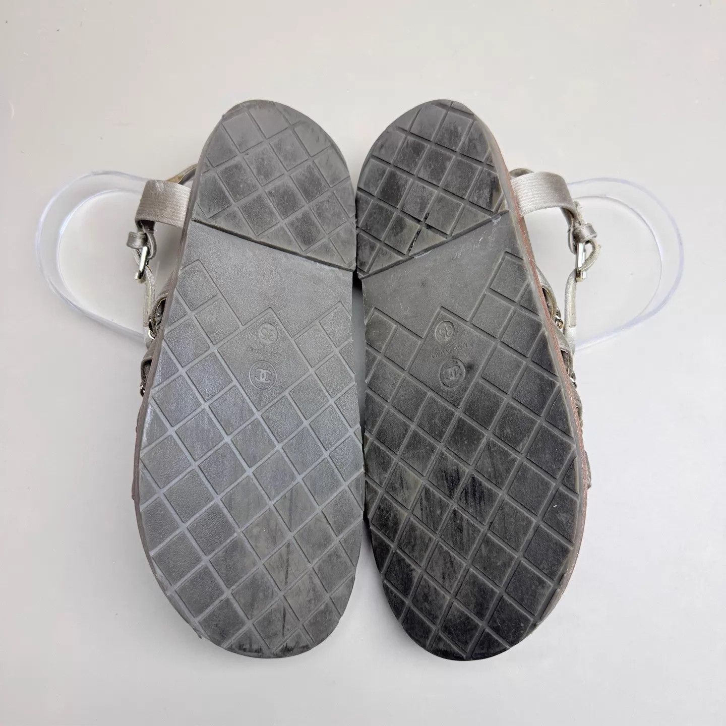 Chanel CHANEL Women's Champagne Chain Sandals 35 MINT Size US 4.5 / IT 34.5 - 6 Thumbnail