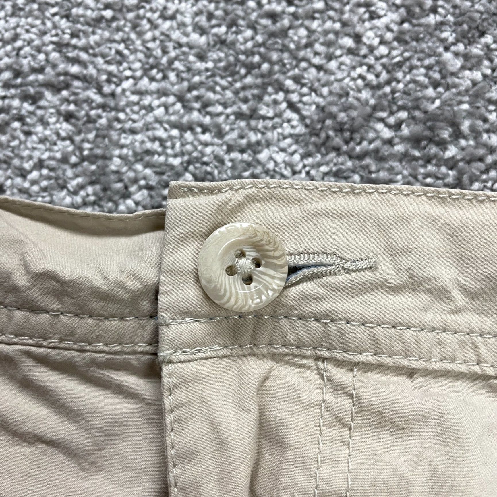 Vintage Columbia Chino Shorts Mens Beige Flat Front Slash Pocket Cotton Casual 42x8 Regular Men Beach Outdoor 90s? Size US 42 / EU 58 - 3 Thumbnail