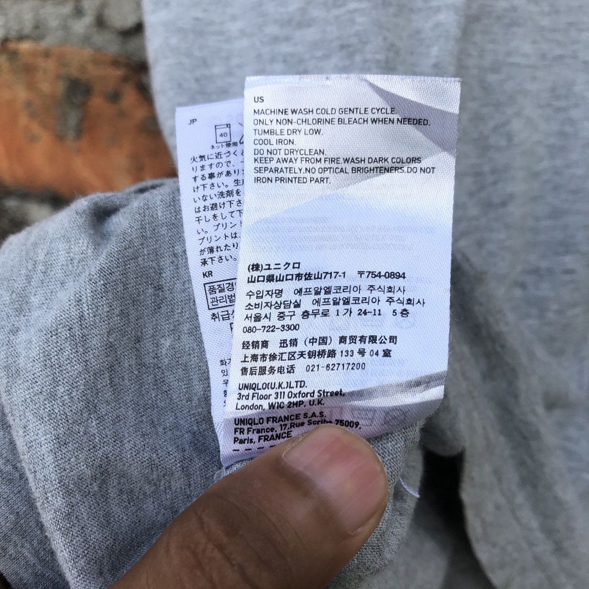 Uniqlo Uniqlo Tshirt Collab Gundam VD14 Size US XL / EU 56 / 4 - 8 Thumbnail