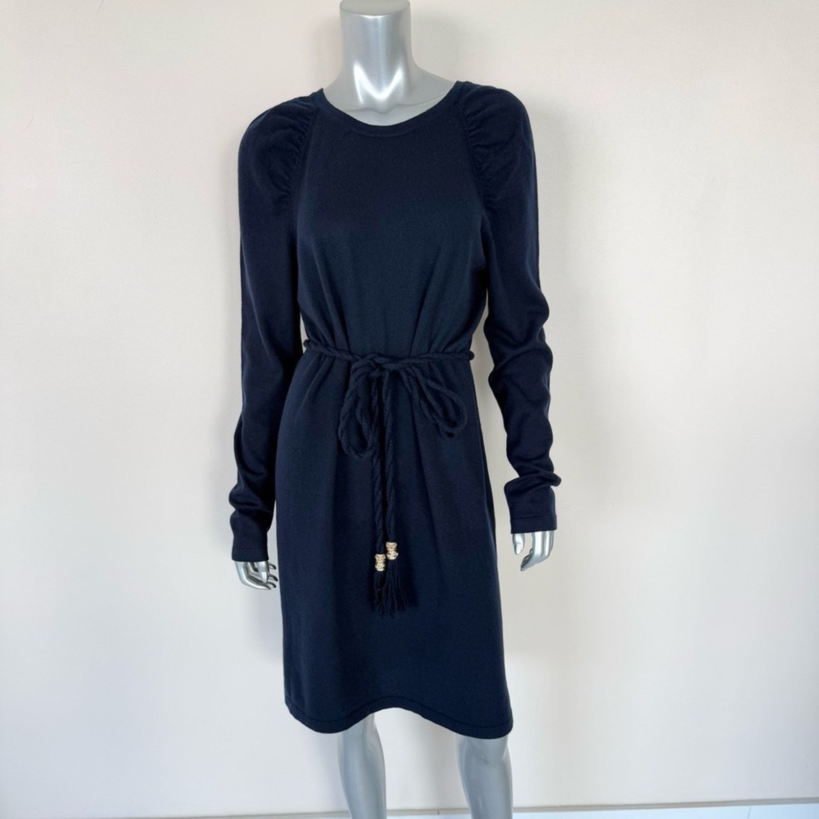 Chanel CHANEL women cashmere dress 46FR or 12 US Authentic 3500$ Size XL / US 12-14 / IT 48-50 - 1 Thumbnail