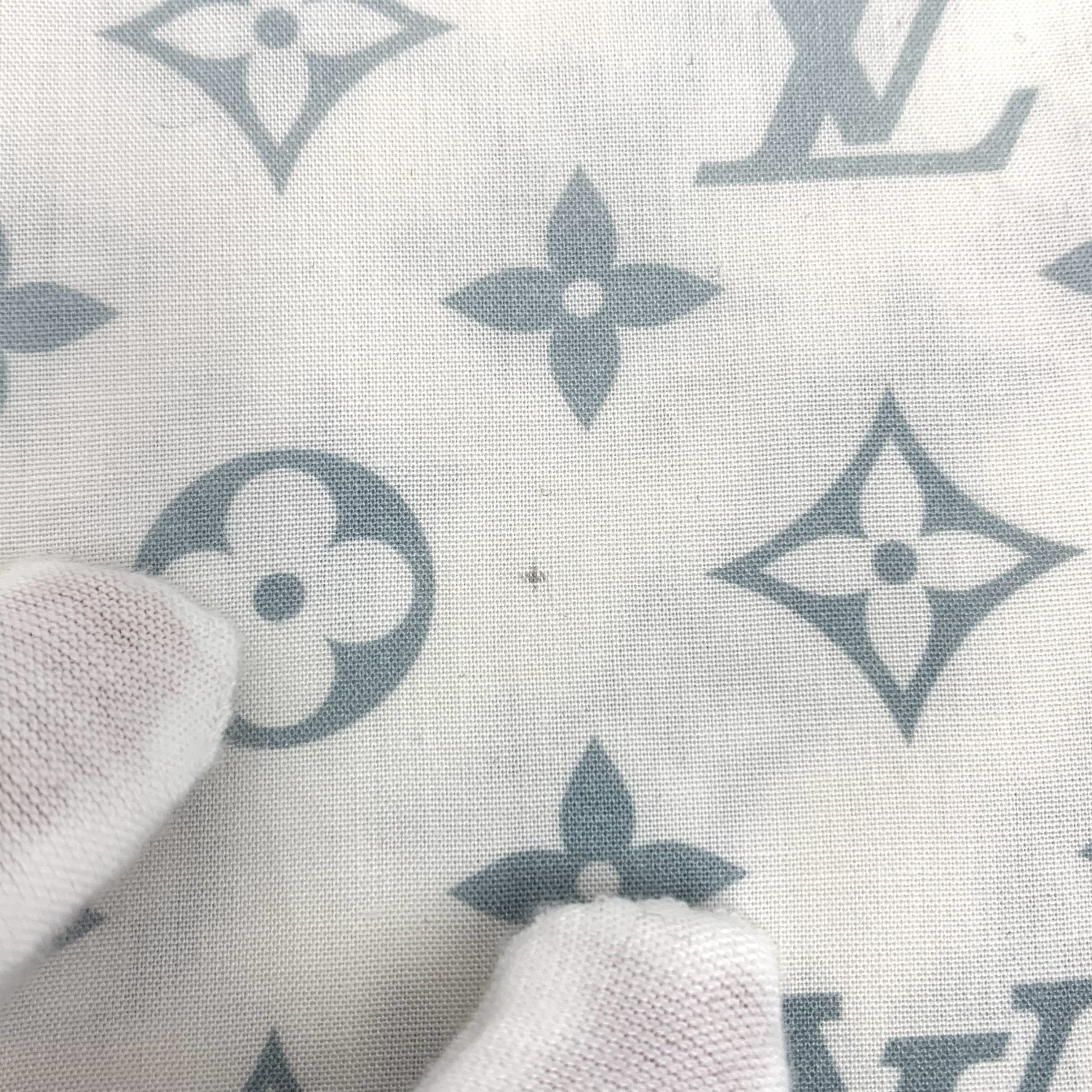 Louis Vuitton LV Gradient Monogram Shirt White (L) Size US S / EU 44-46 / 1 - 9 Thumbnail