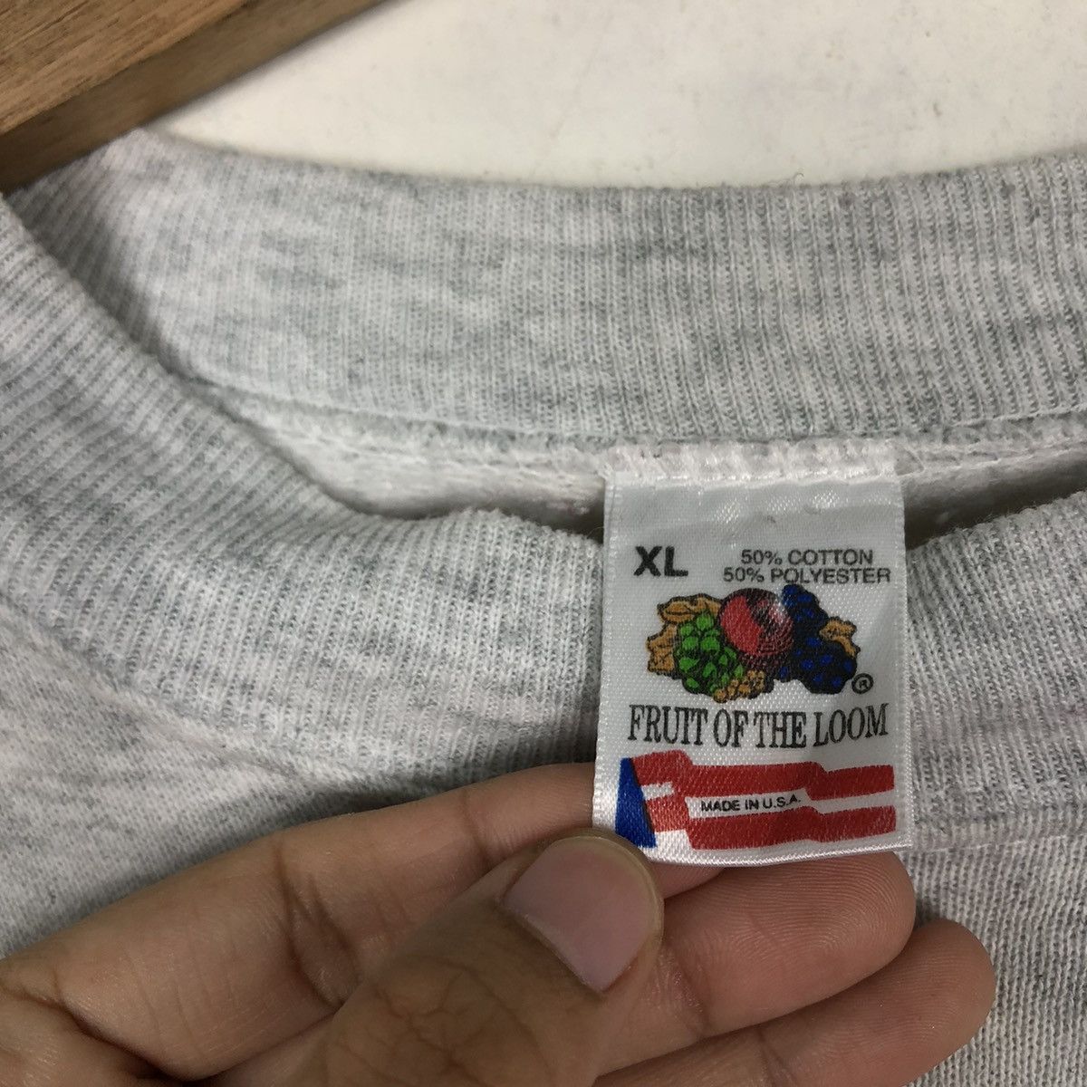 Vintage 🔥90’s Vintage Crewneck Sweatshirt Revada Los Vegas Hawaii Size US XL / EU 56 / 4 - 10 Thumbnail