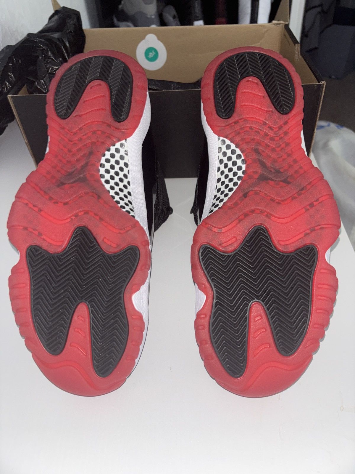 Jordan Brand Air Jordan Bred 11 Retro Size US 10 / EU 43 - 5 Thumbnail