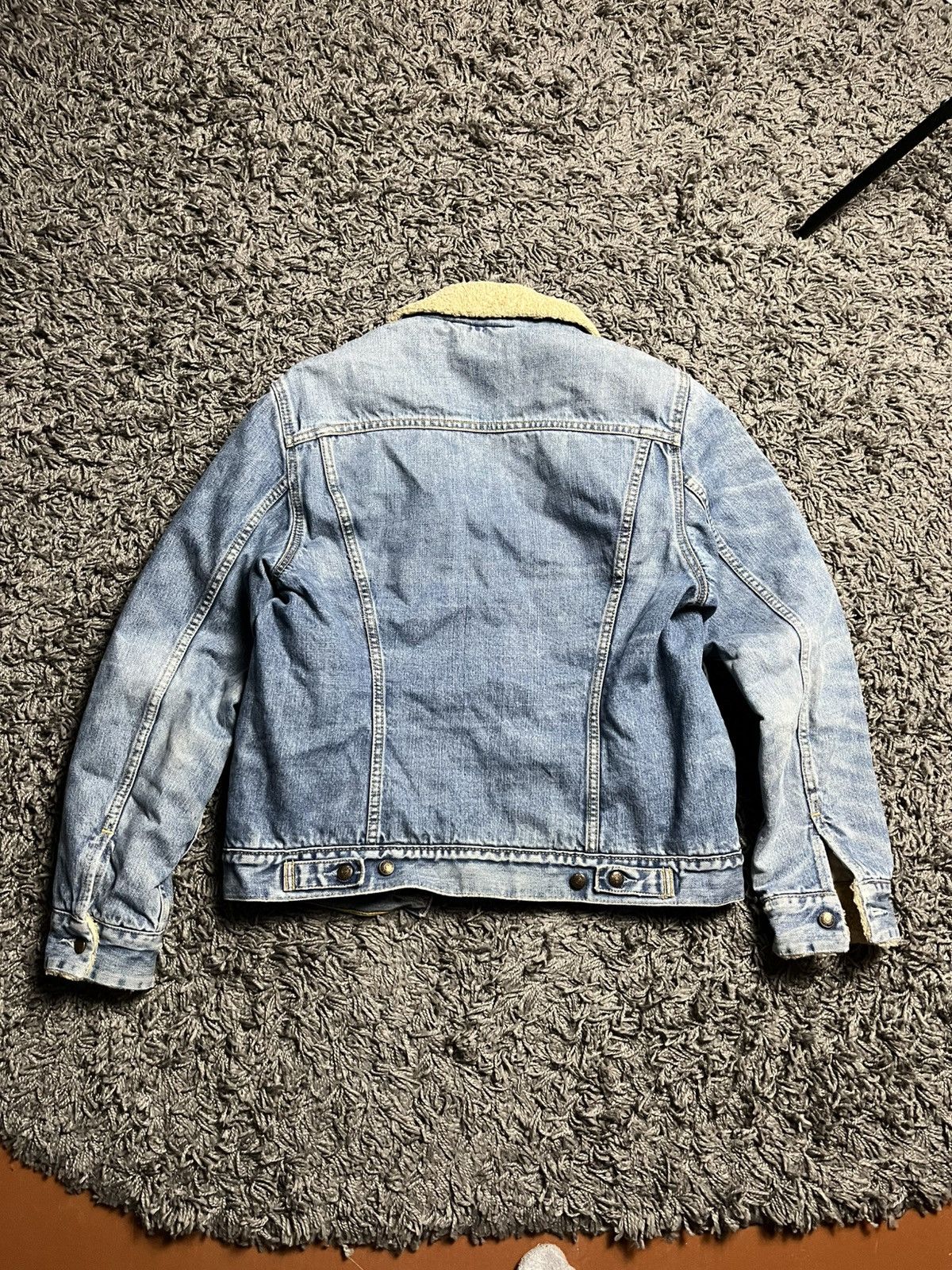 Levi's LEVIS VINTAGE Y2K FADED DENIM TRUCKER SHERPA JACKET Size US S / EU 44-46 / 1 - 9 Thumbnail