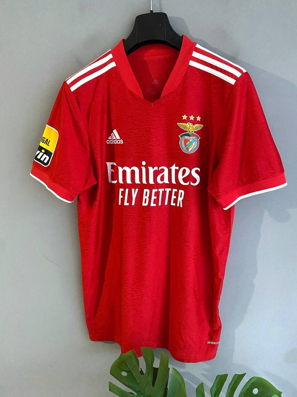 Adidas Benfica FC 2021/22 Home Football Soccer Jersey #21 PIZZI, L Size US L / EU 52-54 / 3 - 2 Thumbnail