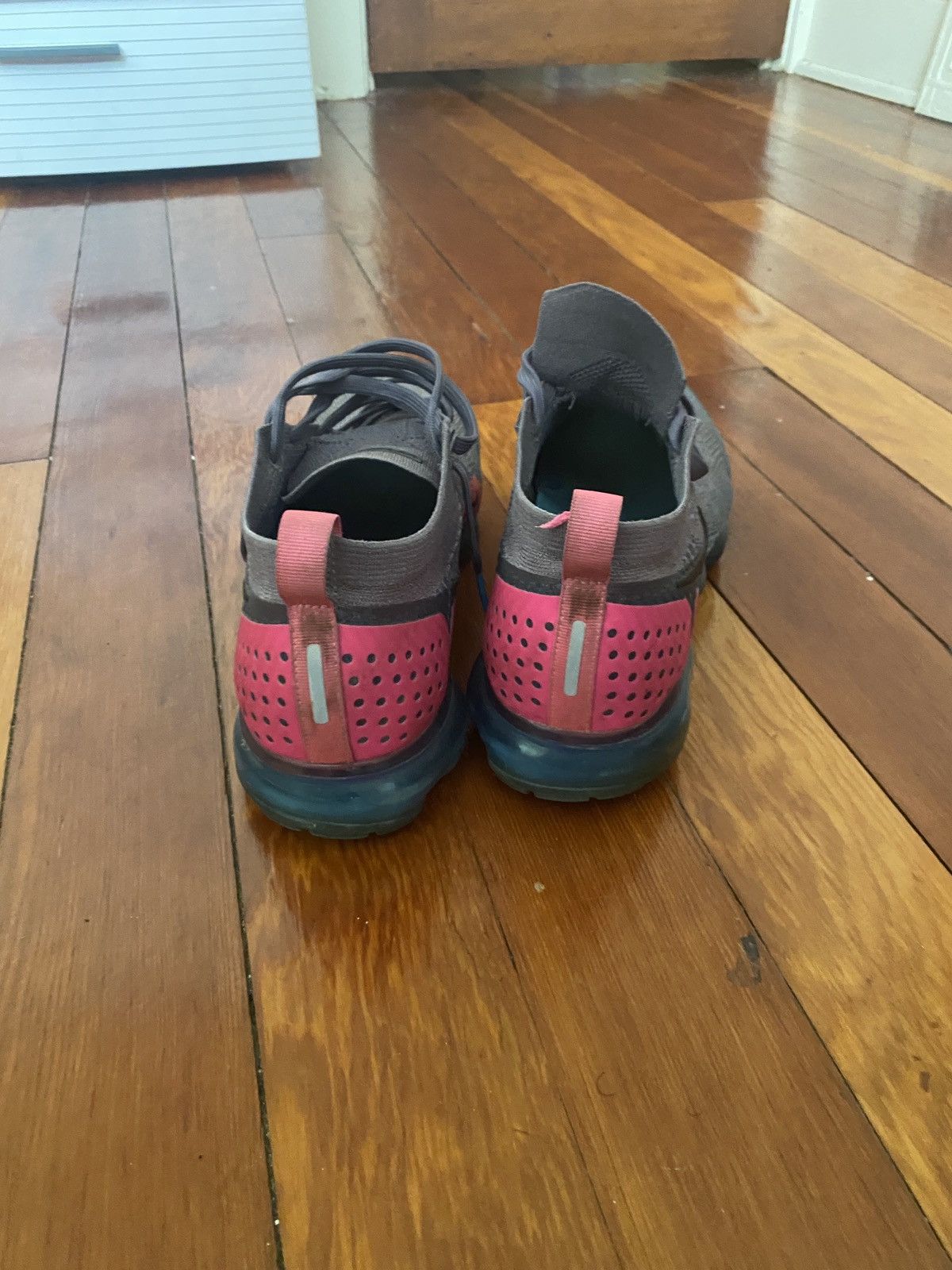 Nike Nike VaporMax 2 Flynit Size US 12 / EU 45 - 4 Thumbnail