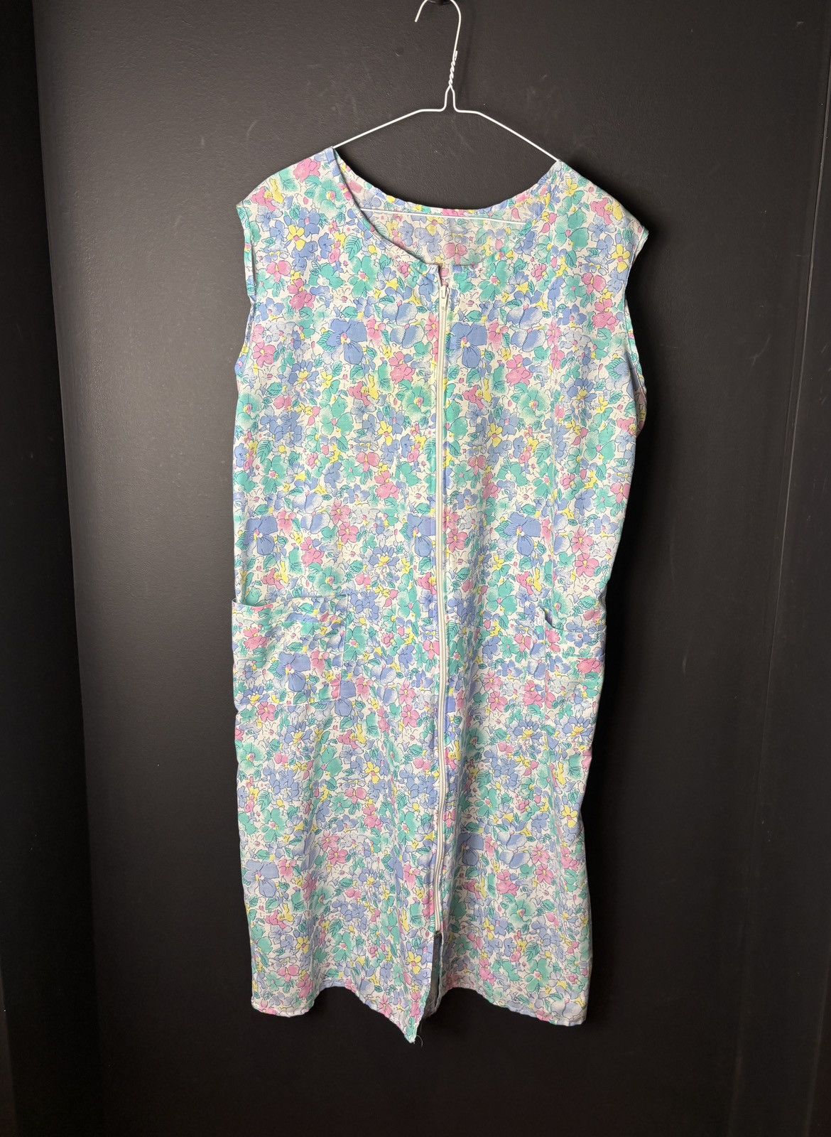 Vintage 1980s Lounge Dress Ugly Vintage Night Gown Zip Up Floral 70s Size ONE SIZE - 6 Thumbnail