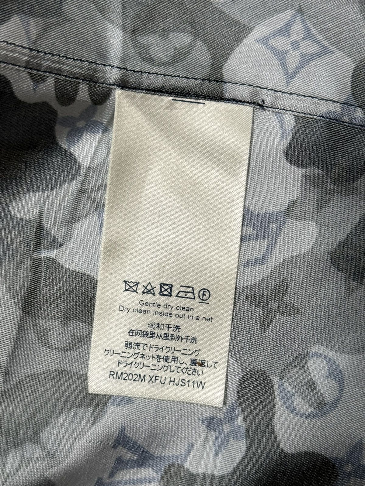 Louis Vuitton Louis Vuitton Camo Silk Shirt Virgil Abloh Size 4L Size US XXL / EU 58 / 5 - 7 Thumbnail