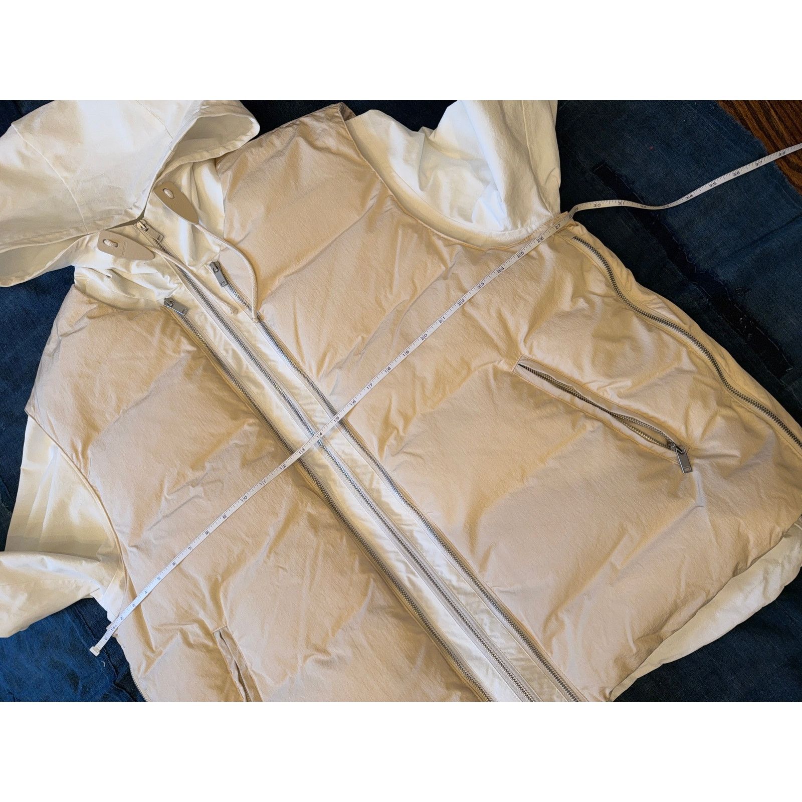 Jil Sander $3,950 Jil Sander White/Beige Layered Jacket/Vest - L Size US L / EU 52-54 / 3 - 6 Thumbnail