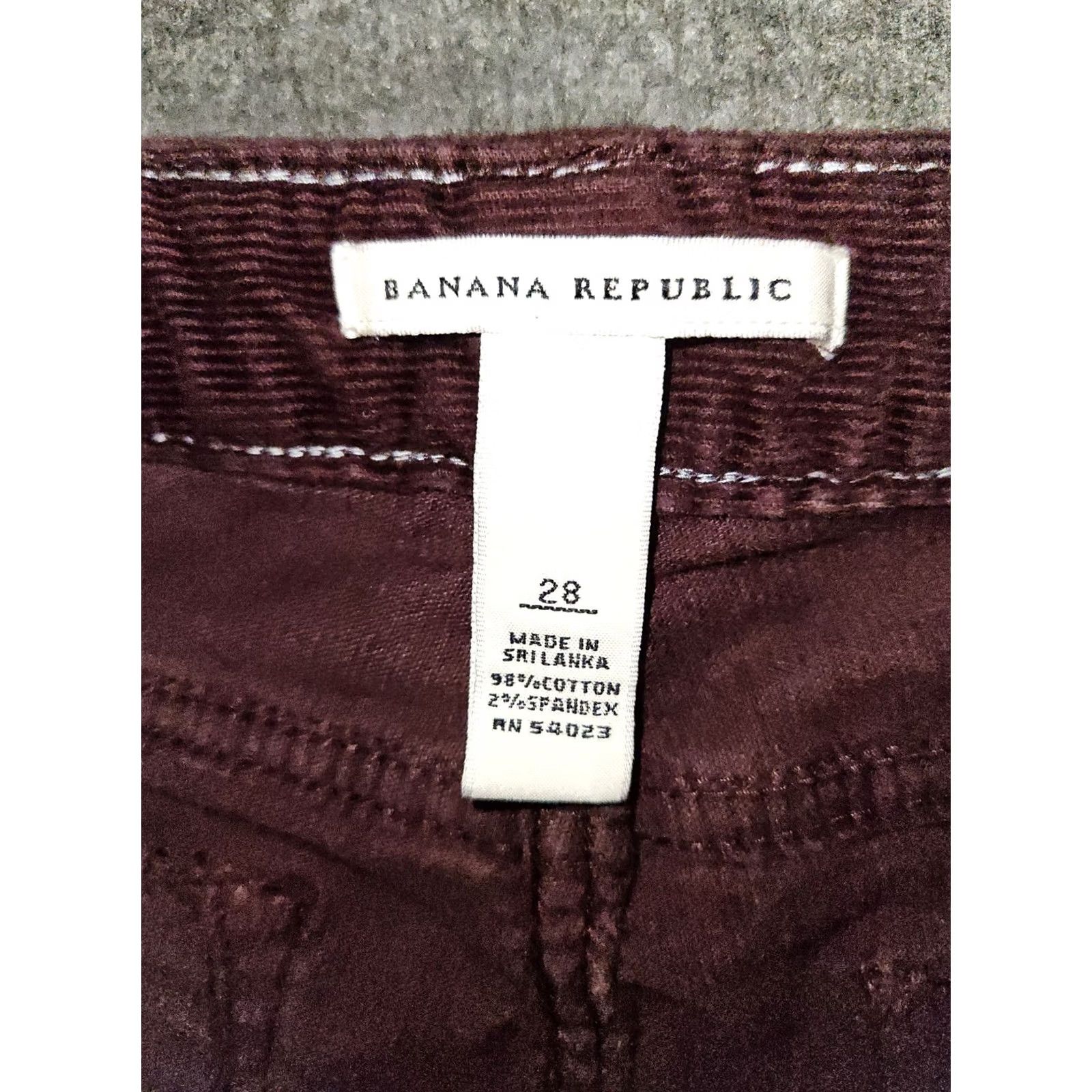 Banana Republic VINTAGE Banana Republic Skinny Corduroy Jeans Women's 28 Maroon Low Rise Stretch Retro 80s Hipster City Preppy Pockets Womens Size 28" / US 6 / IT 42 - 2 Thumbnail