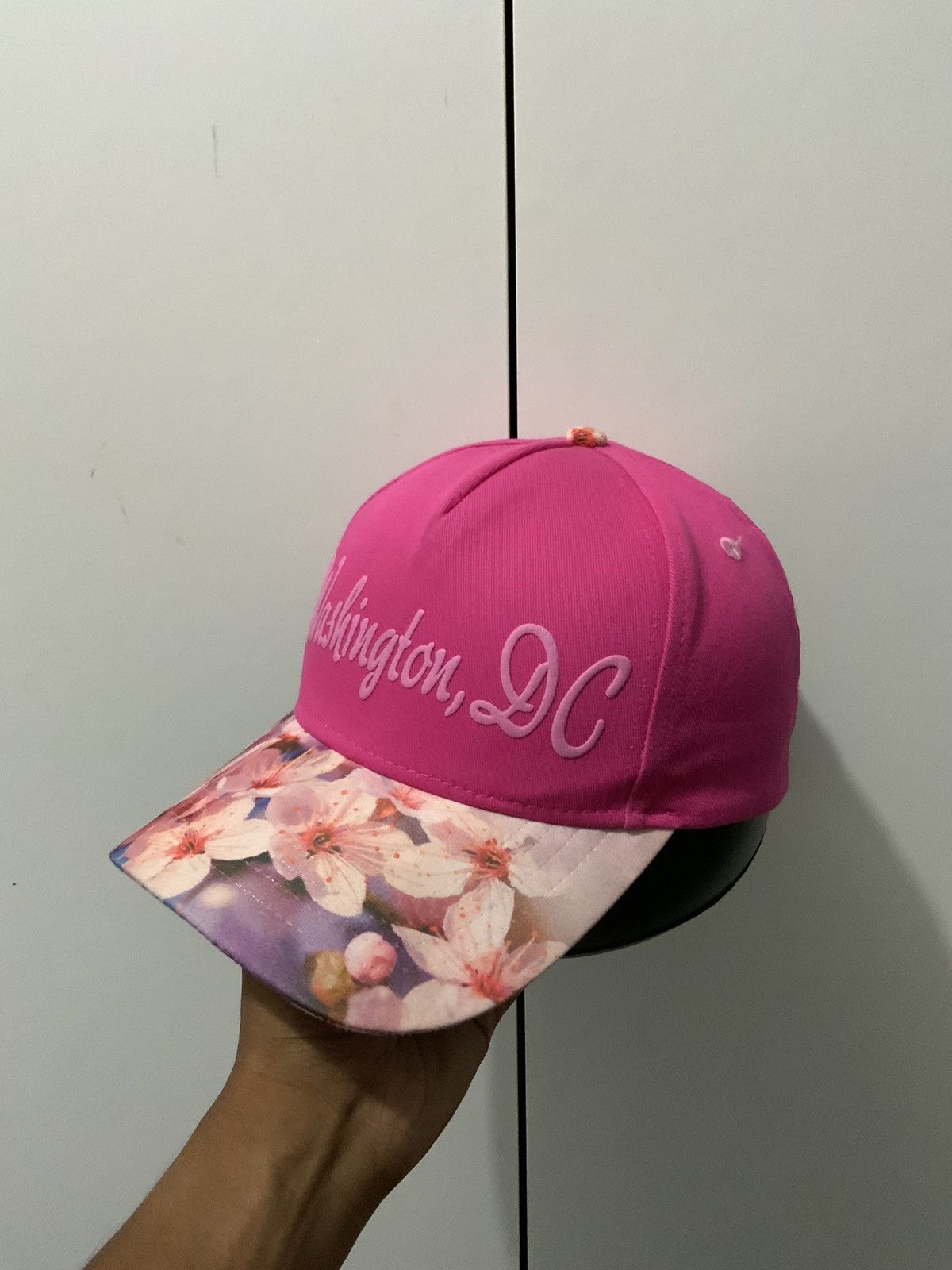 Robin Ruth Robin Ruth Washington DC Flower Hat Size ONE SIZE - 1 Thumbnail