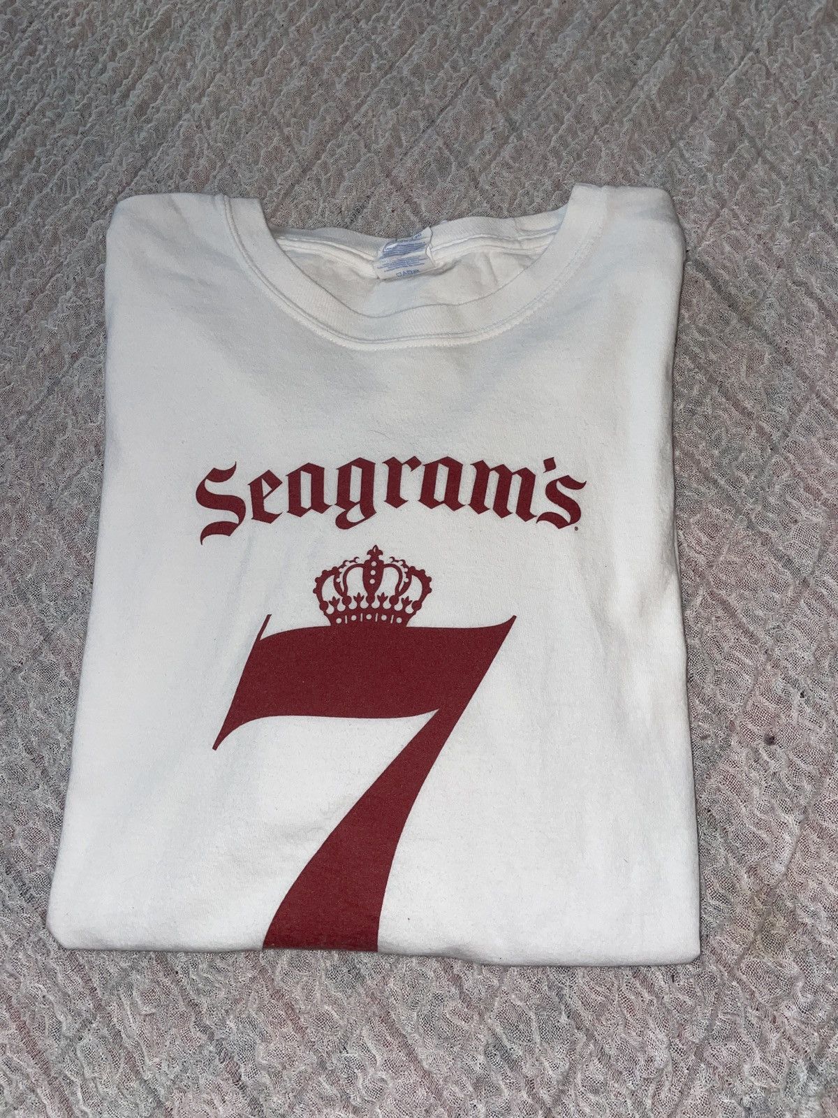 Other Vintage Seagram's 7 Crown Whiskey T-Shirt Size US XL / EU 56 / 4 - 5 Thumbnail
