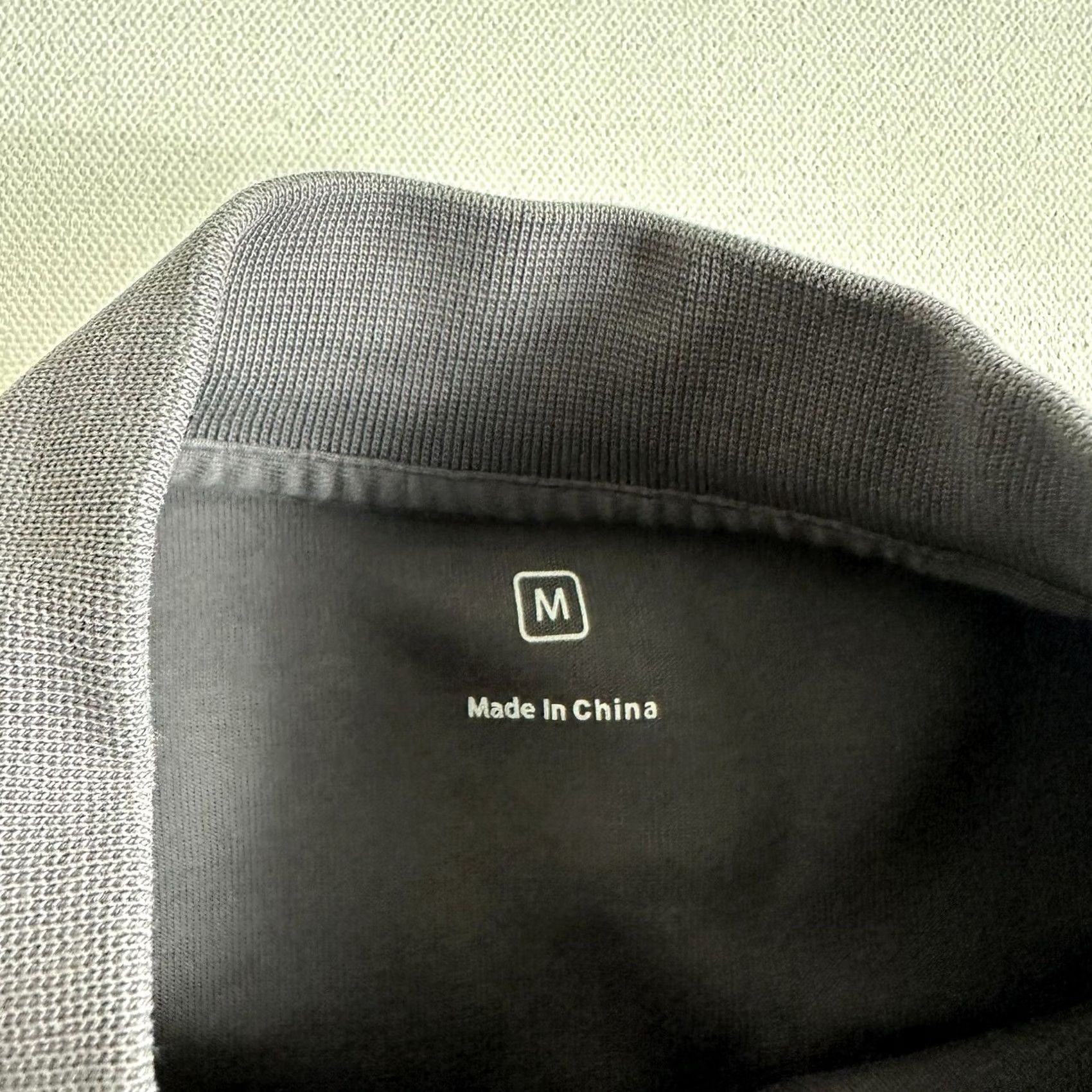 Apple Apple Jacket Mens Medium Gray Full Zip Bomber Jacket Workwear Uniform Outdoor Seasonal Fall Spring Summer Winter Mens Regular Diesel? Size US M / EU 48-50 / 2 - 6 Thumbnail