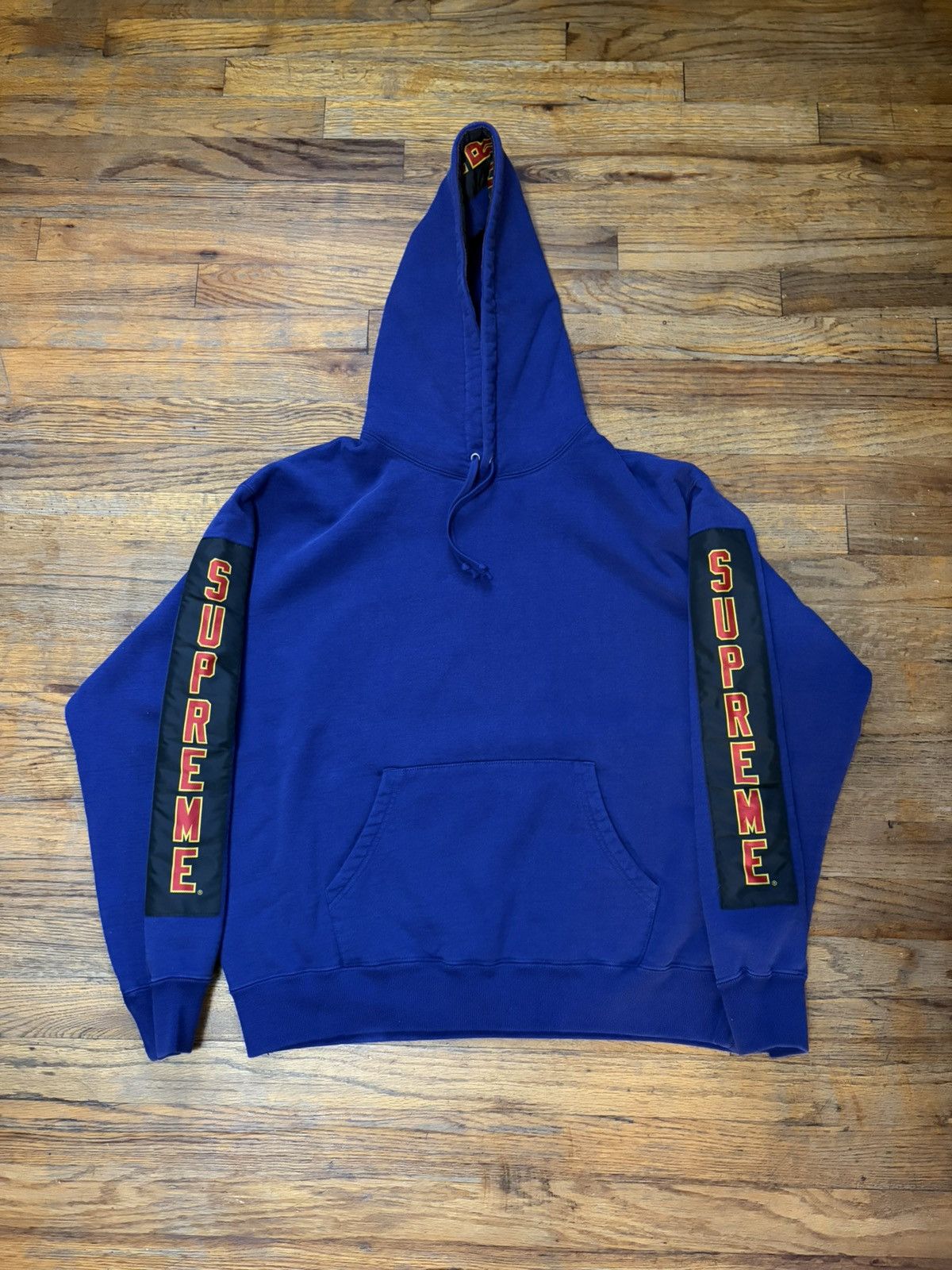 Supreme Supreme Woven Patches Hoodie Hooded Sweatshirt Dark Royal Size US M / EU 48-50 / 2 - 1 Thumbnail