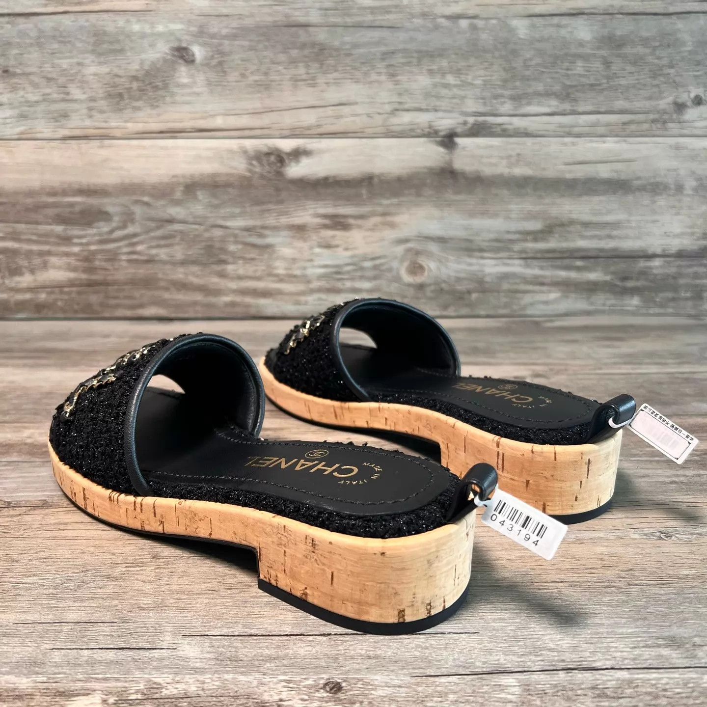 Chanel Chanel Black Chain Tweed Large Logo Slippers Size 36 Size US 5.5 / IT 35.5 - 4 Thumbnail
