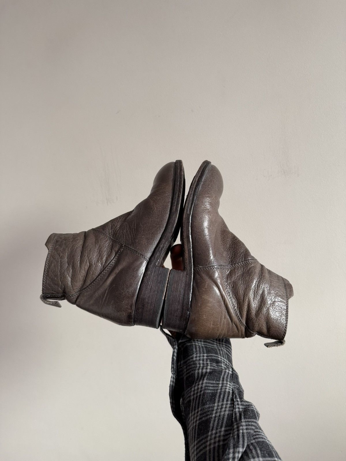 MoMA MOMA Handmade in Italy Khaki Leather Ankle Boots Size US 6.5 / IT 36.5 - 4 Thumbnail