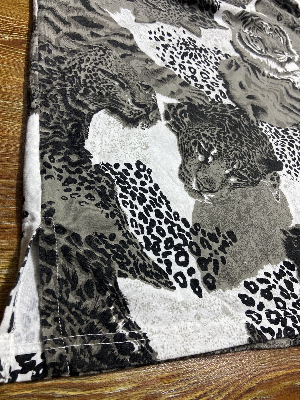 Other ViVido Habitat Tiger & Leopard Fullprint Tee Size US L / EU 52-54 / 3 - 3 Thumbnail