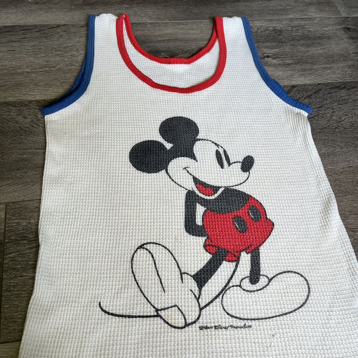 Disney Vintage 1970s Disney Mickey Mouse Thermal Waffle Tank Top Size US M / EU 48-50 / 2 - 2 Thumbnail