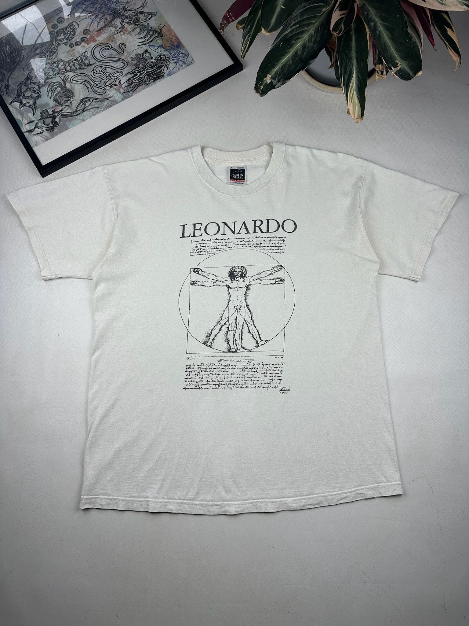 Vintage Leonardo Da Vinci Vitruvian Man Graphic Shirt Tee