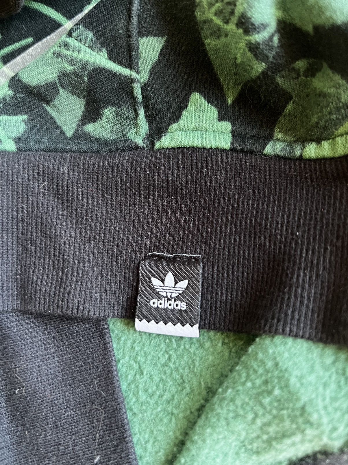 Adidas Adidas Poison Ivy League Black & Green hoodie, size S. Size US S / EU 44-46 / 1 - 5 Thumbnail