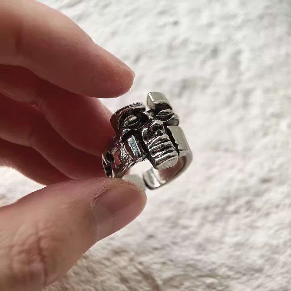 Other Retro Vintage Gothic Style Face Print Ring Size ONE SIZE - 7 Thumbnail