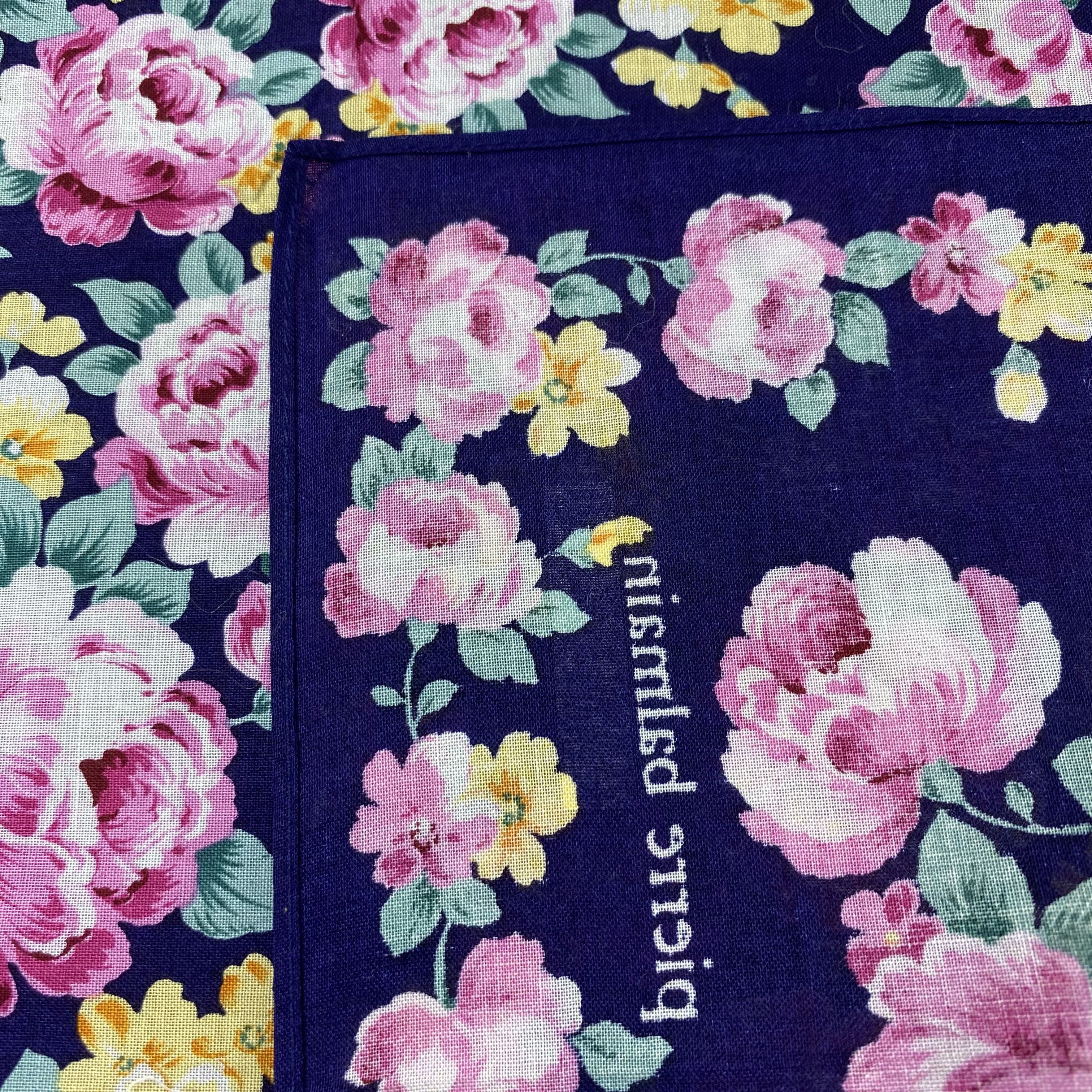 Pierre Balmain Pierre Balmain Handkerchief / Bandana / Neckerchief-B1381 Size ONE SIZE - 6 Thumbnail