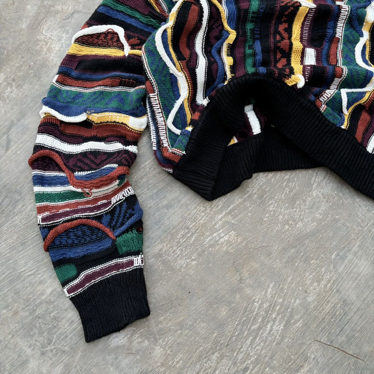 Coogi Crazy Vintage 90s Coogi 3D Knit Sweater Size L / US 10 / IT 46 - 9 Thumbnail