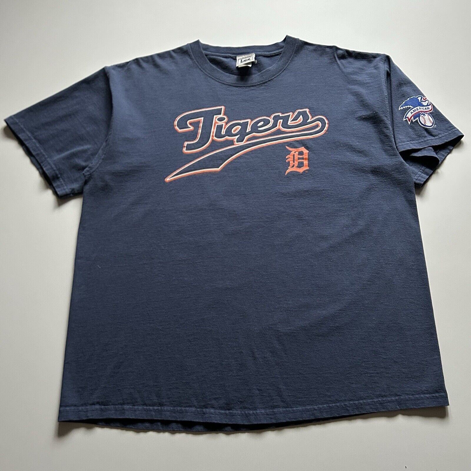 Lee Vintage Y2K Detroit Tigers MLB T Shirt 2XL Lee Sport Faded Size US XXL / EU 58 / 5 - 1 Thumbnail