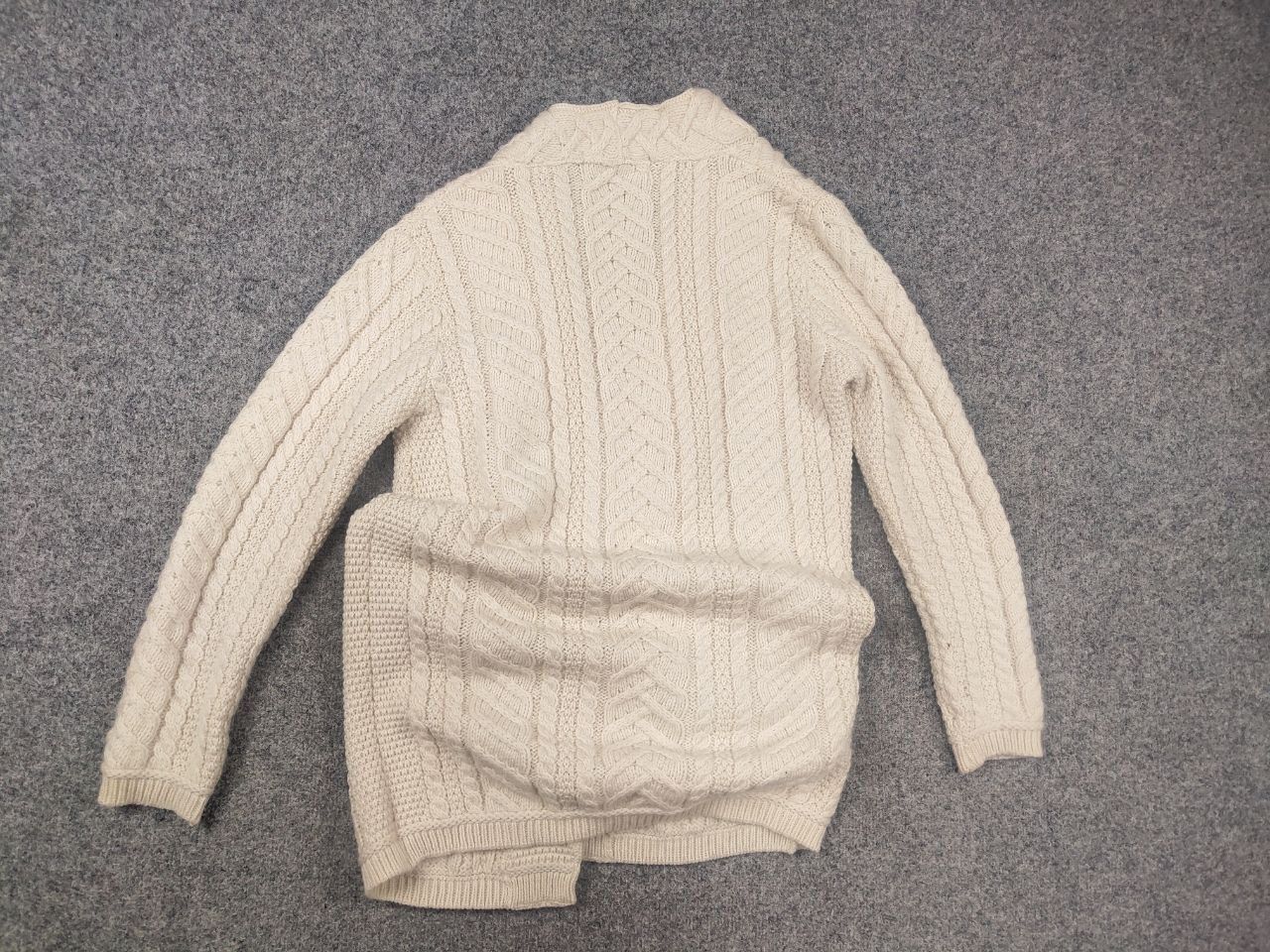 Aran Crafts Aran Crafts soft wool Cable Knit Cardigan Sweater Vintage Size L / US 10 / IT 46 - 11 Thumbnail