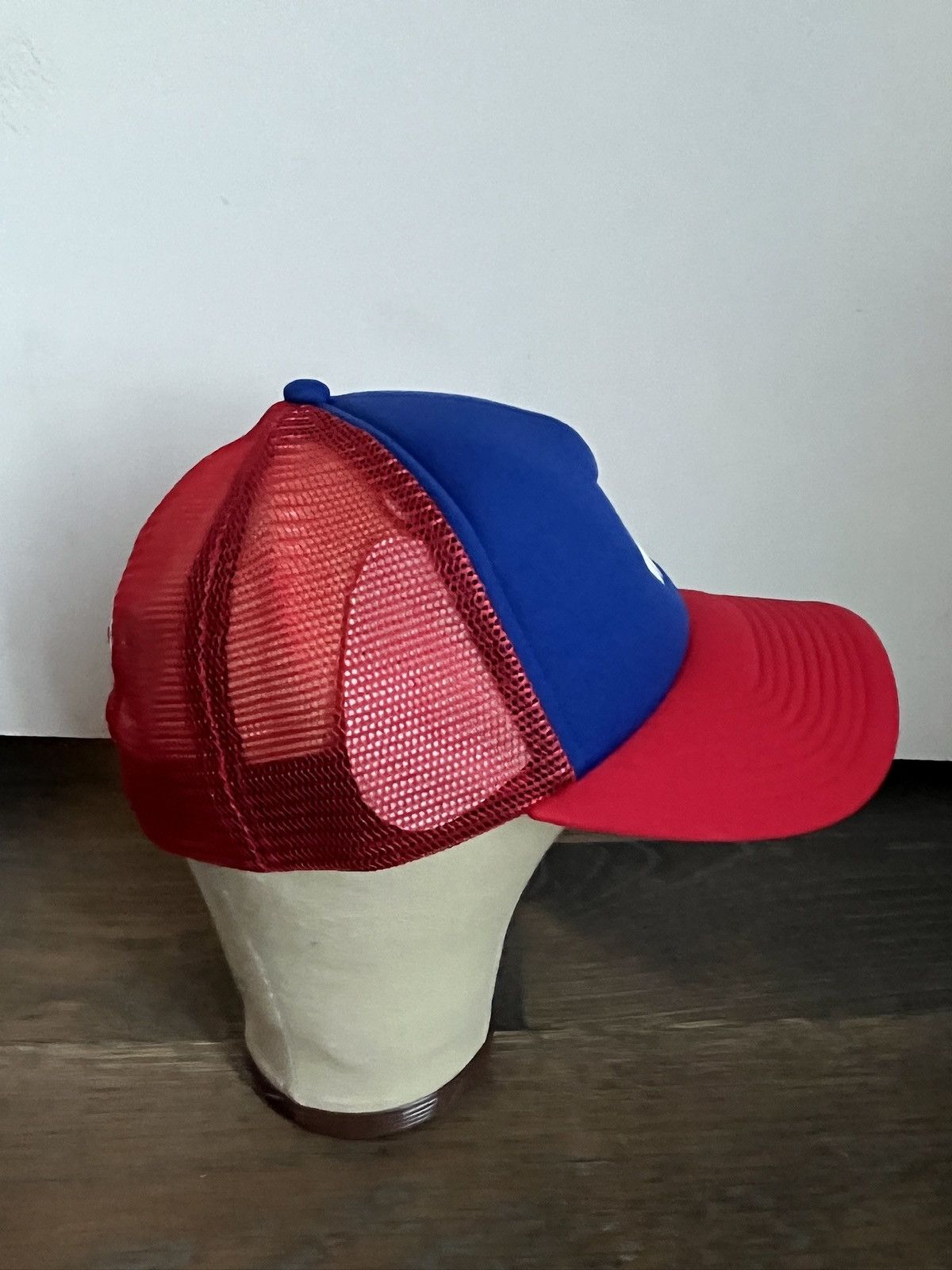 Undefeated NWT Undefeated Icon Trucker Hat Red White Blue Size ONE SIZE - 4 Thumbnail