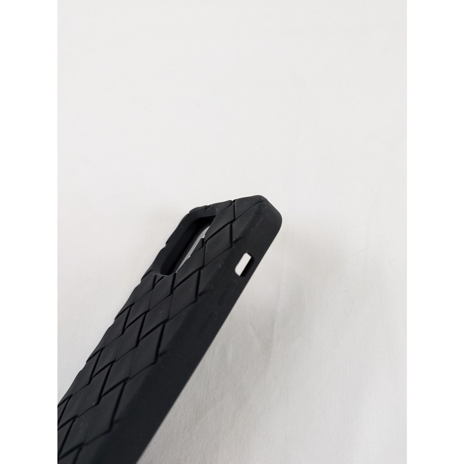 Bottega Veneta o1rshd1 Size: OS/ i Phone iPhone 14 pro Max Cover Case Black Size ONE SIZE - 7 Thumbnail