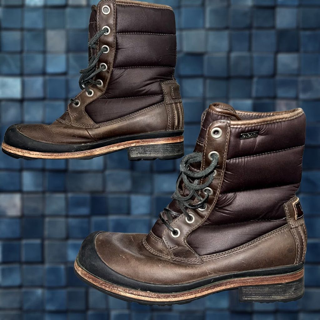 Ugg VINTAGE UGG Australia Men display picture 2