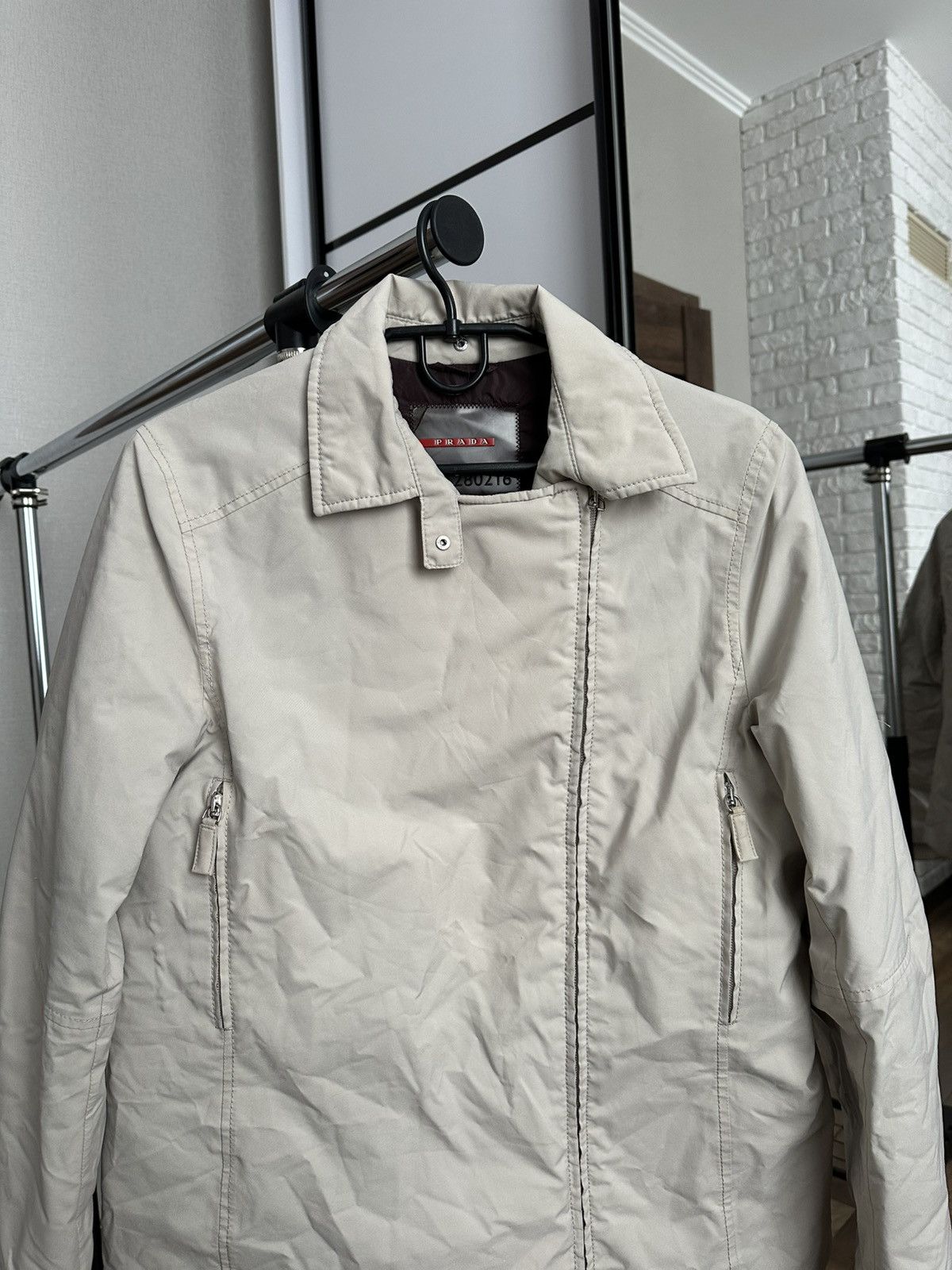 Prada Prada Italy Gore-tex Zip Jacket Vintage Size M / US 6-8 / IT 42-44 - 5 Thumbnail