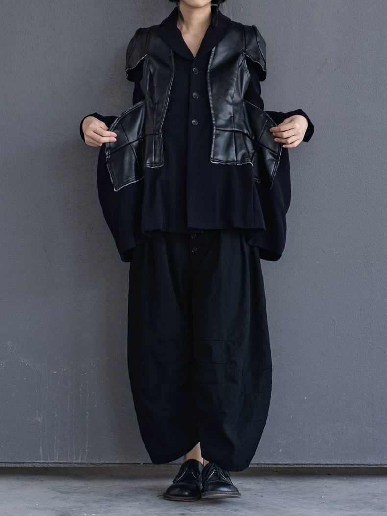 Comme des Garcons Comme Des Garcons Deconstruction of split leather armor co Size XS / US 0-2 / IT 36-38 - 2 Thumbnail