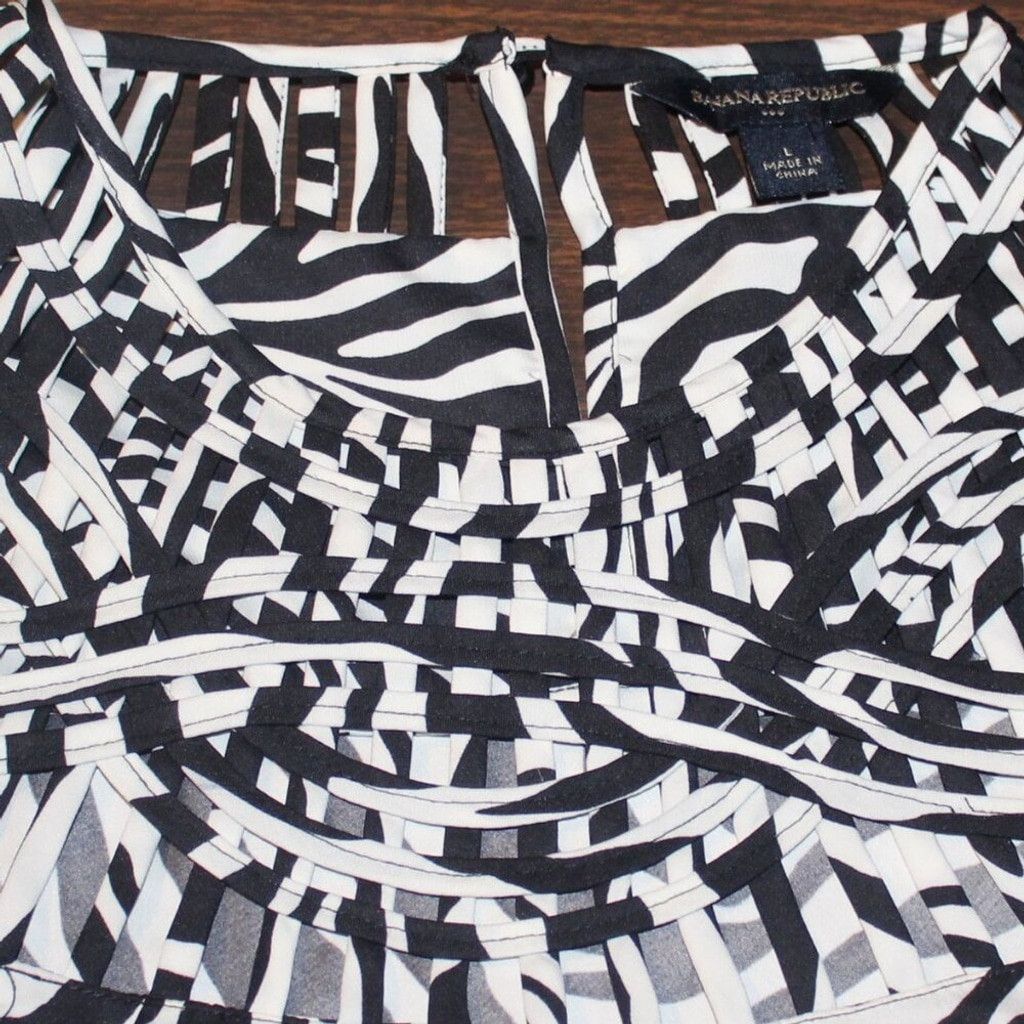 Banana Republic Banana Republic Black&White Zebra Striped Sleeveless Blouse Size L / US 10 / IT 46 - 3 Thumbnail