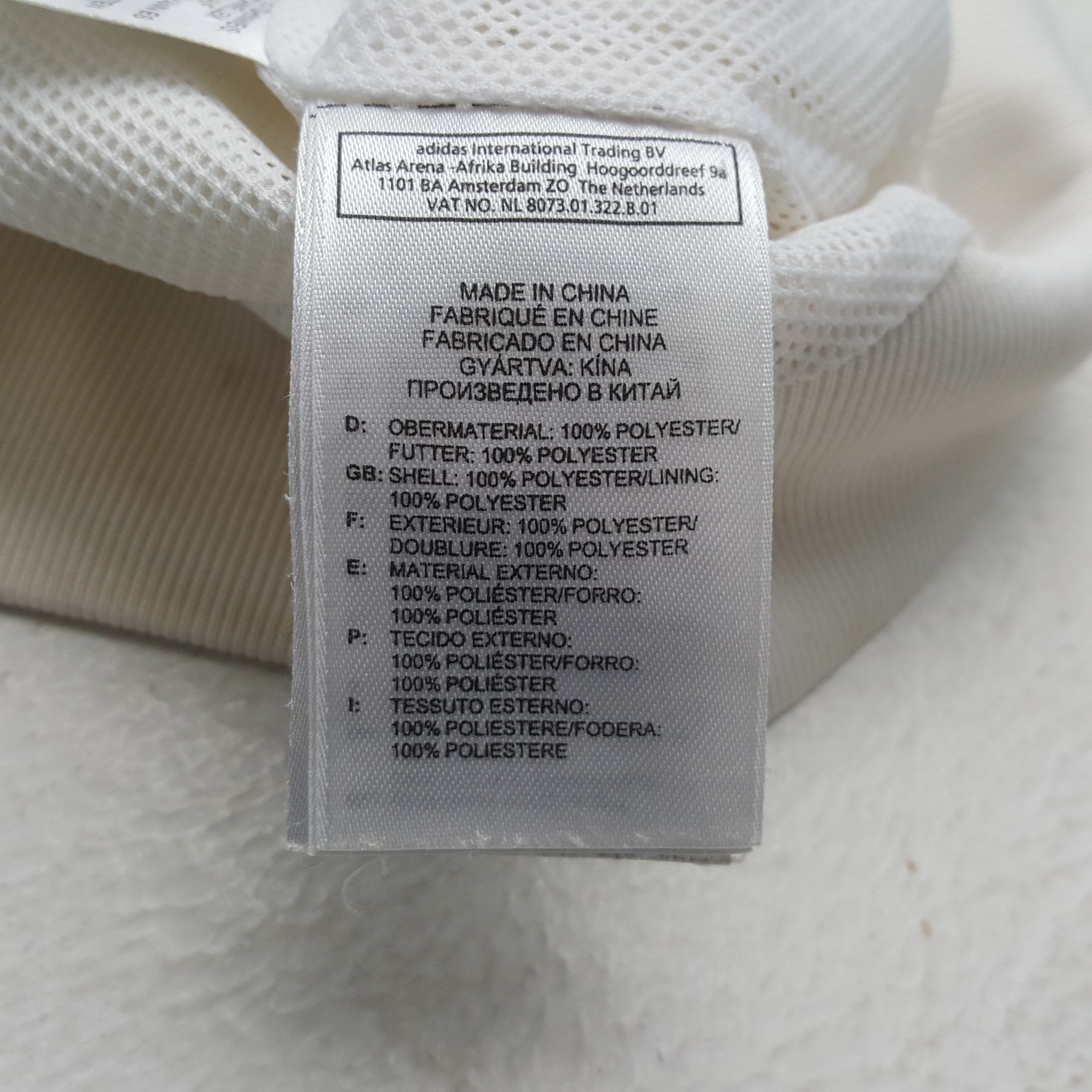 Adidas Vintage Adidas UEFA Champions League Chelsea Jacket RR8 Size US M / EU 48-50 / 2 - 10 Thumbnail